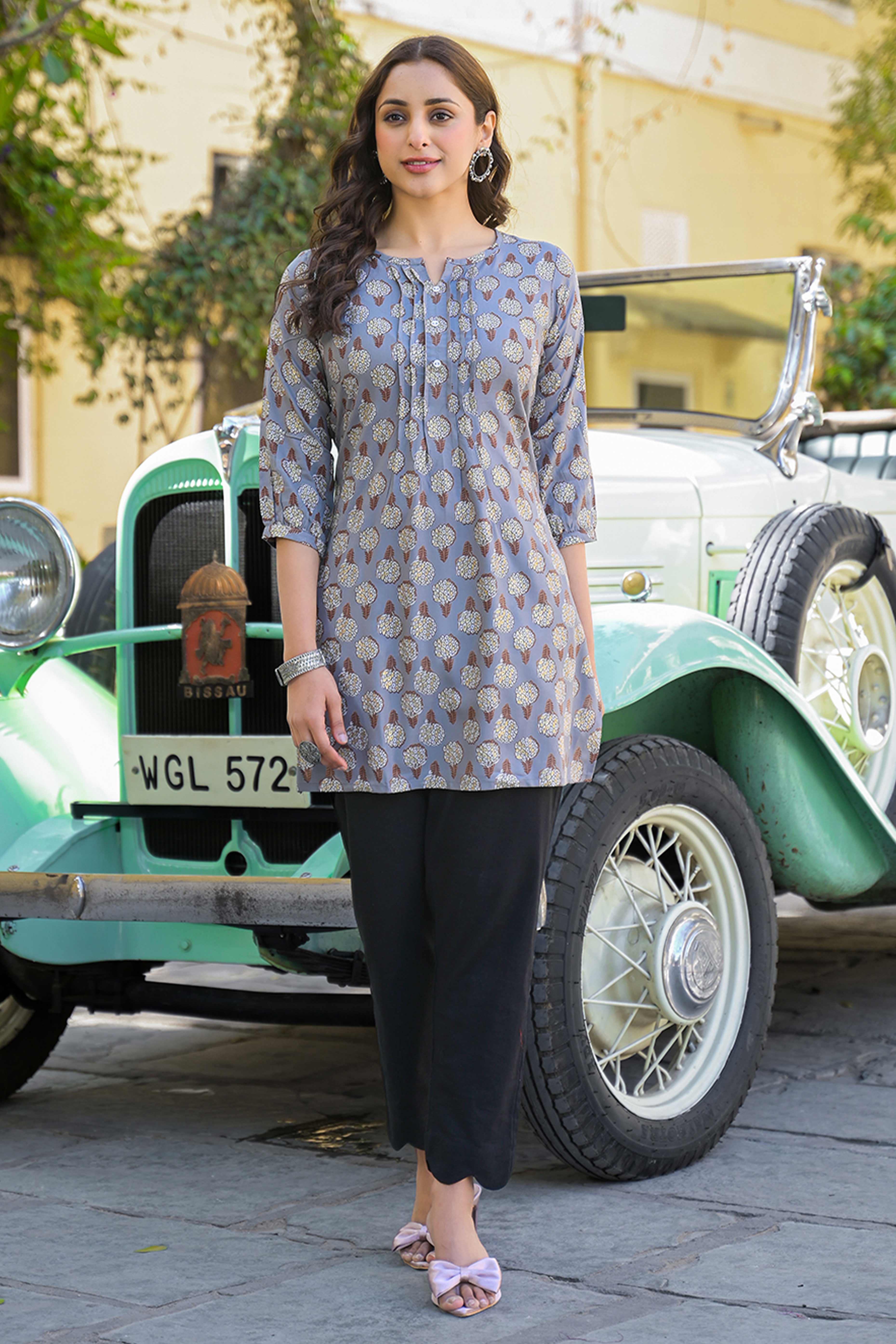 Grey Floral Printed Rayon Straight Top - Image 5