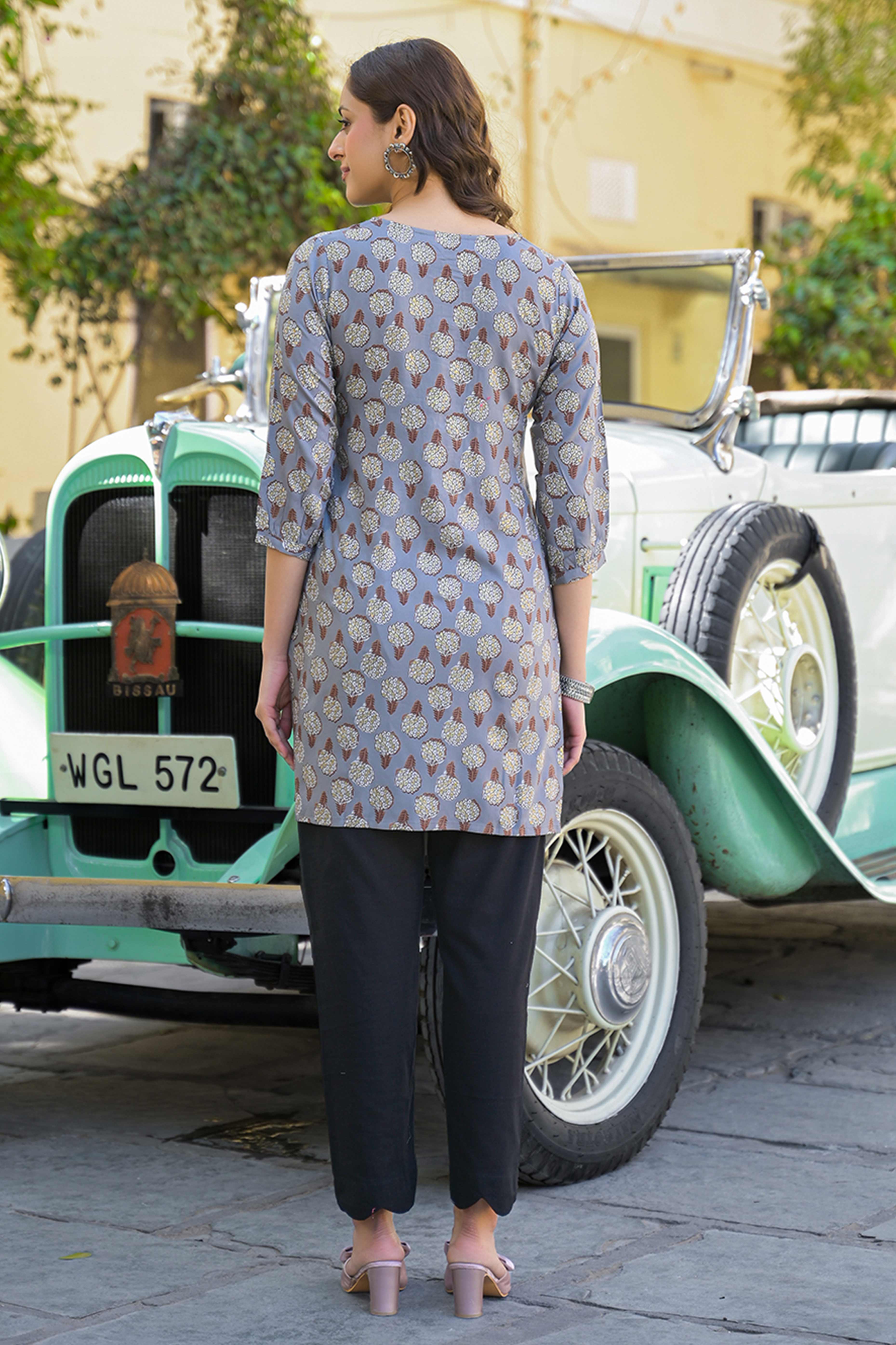 Grey Floral Printed Rayon Straight Top - Image 6