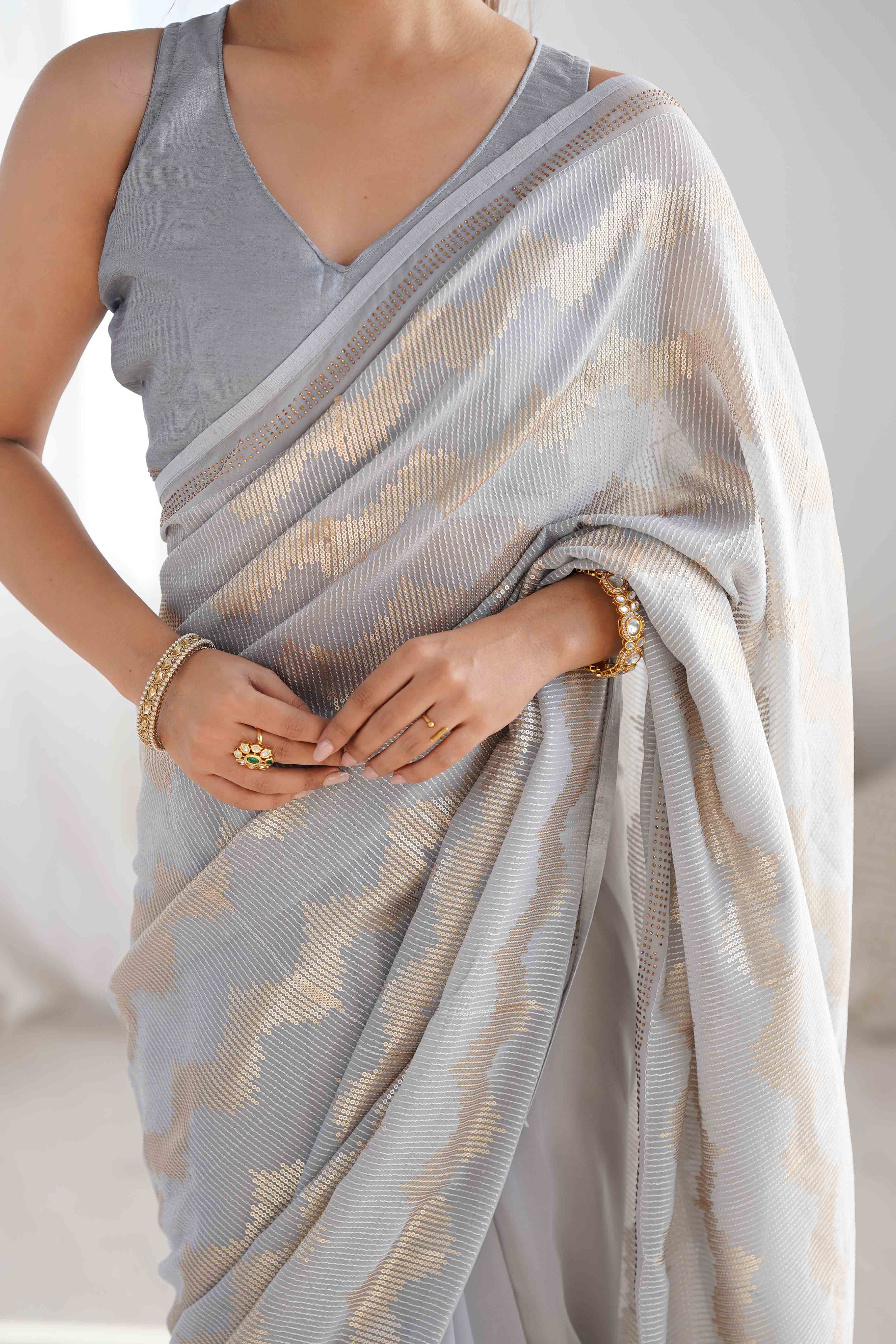 Grey Sequins Embroidered Georgette Saree - Image 2