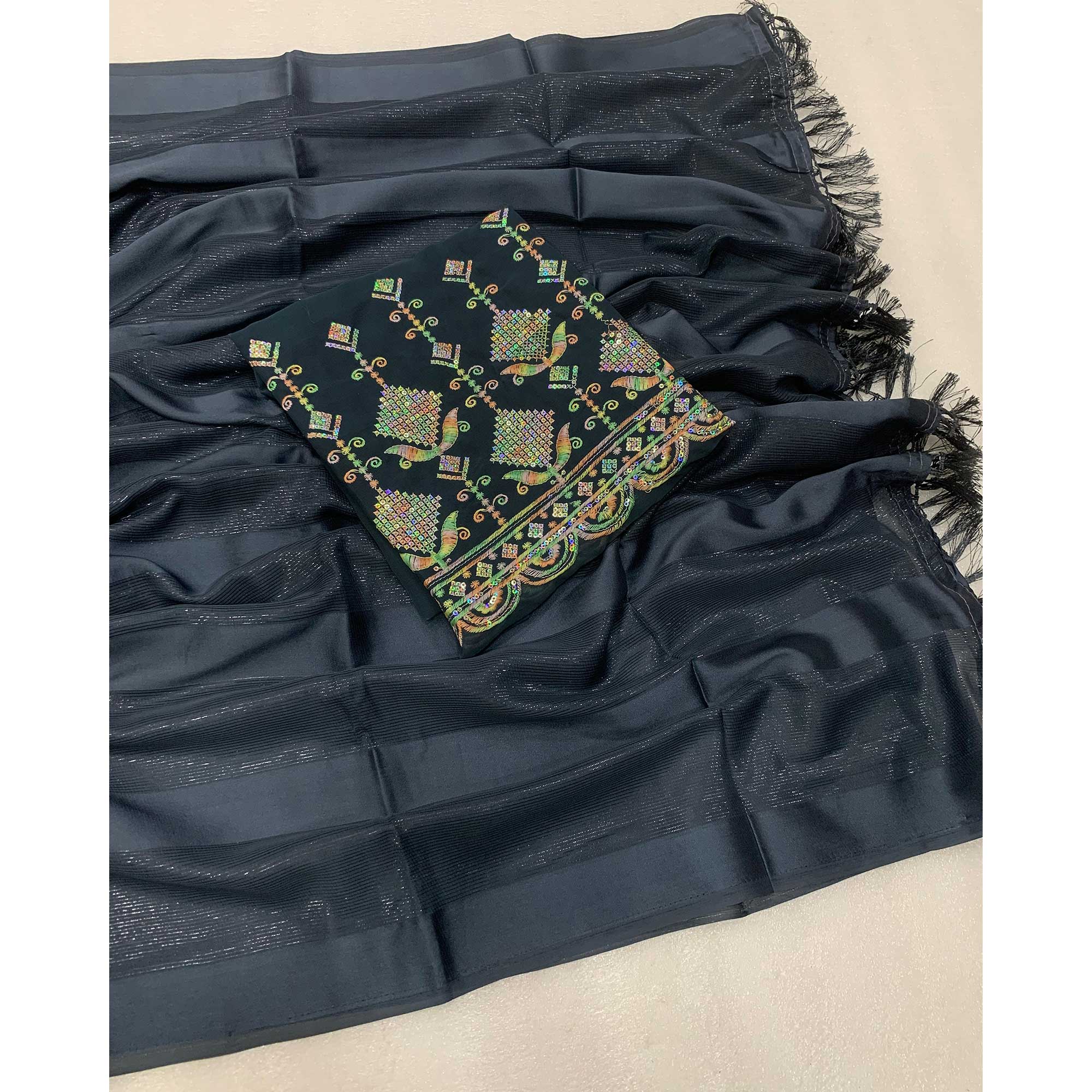Grey Striped Woven Chiffon Silk Saree With Tassels - Image 3