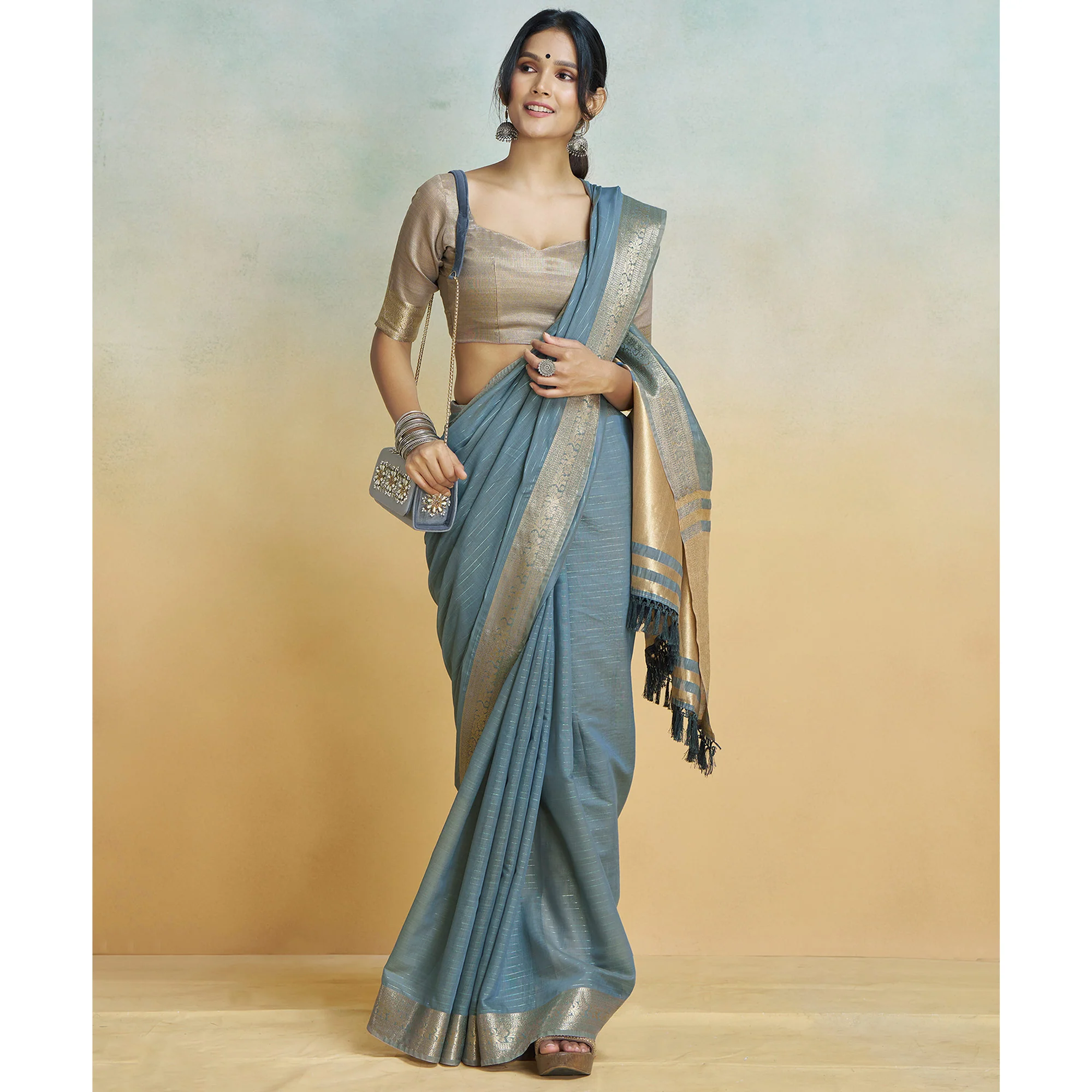 Grey Woven Cotton Silk Saree With Tassels - Image 4