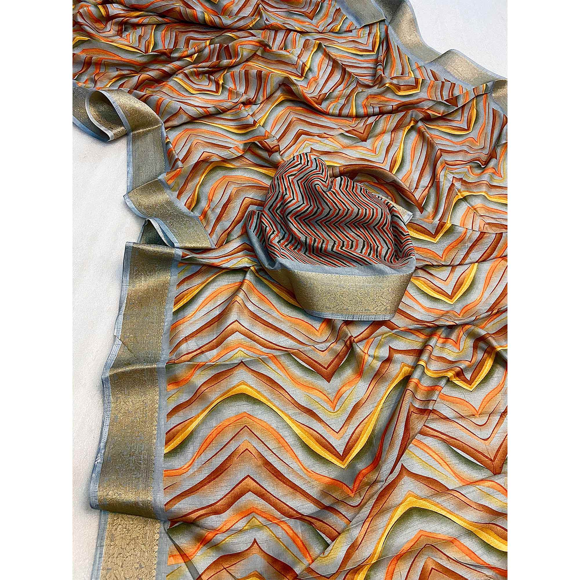 Grey Zig Zag Printed Dola Silk Saree With Woven Border - Image 4