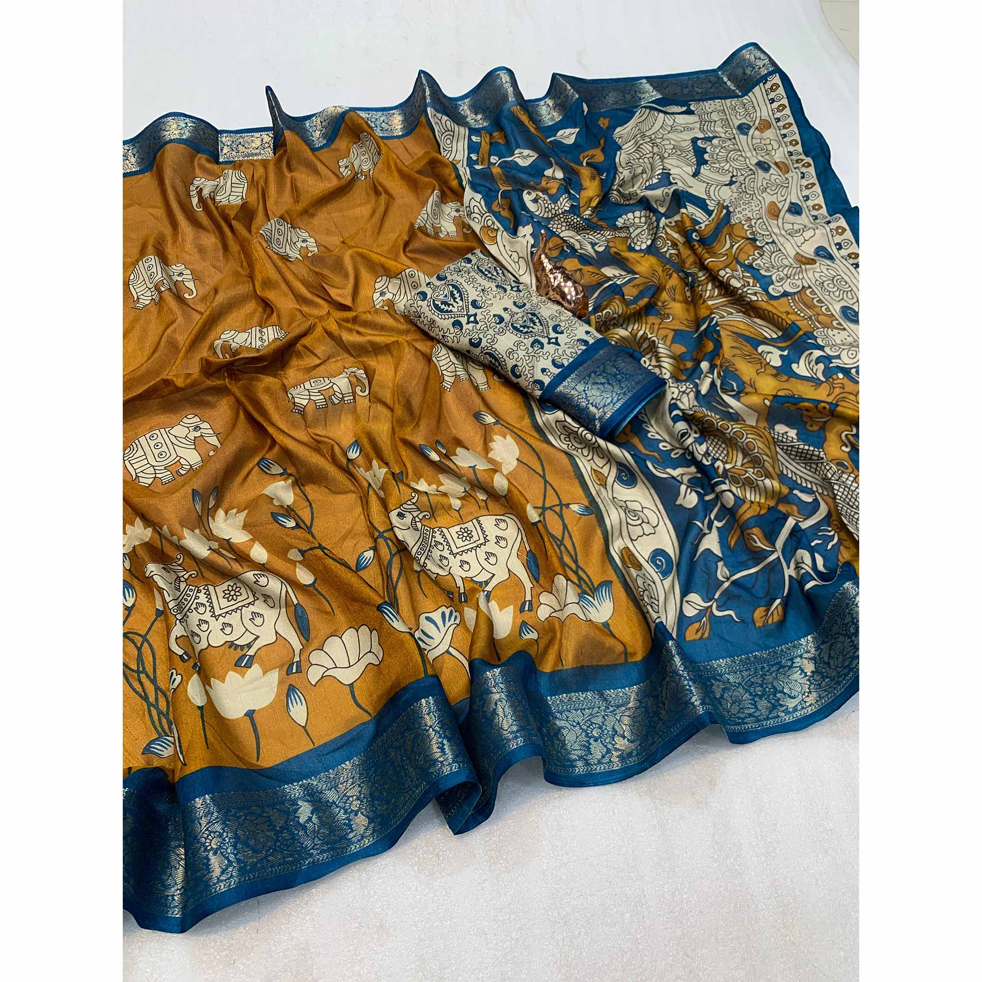 Heritage Inspired Mustard Mulmul Saree Featuring Pichwai Art Prints - Image 3