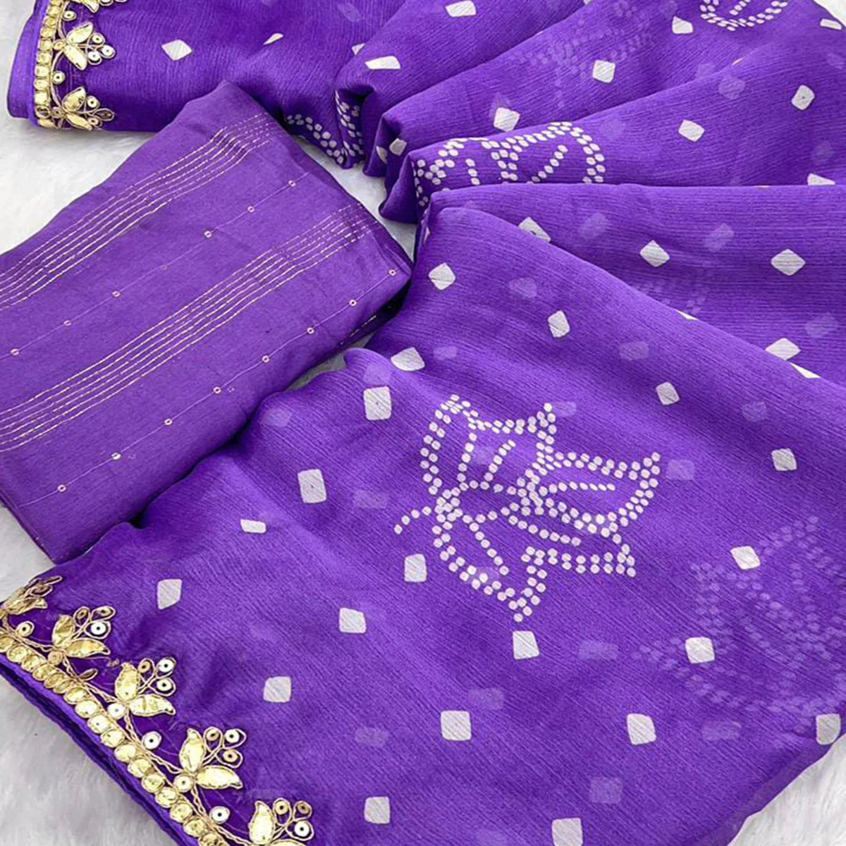 Lavender Bandhani Printed Chiffon Saree With Sequins Embroidered Border - Image 2