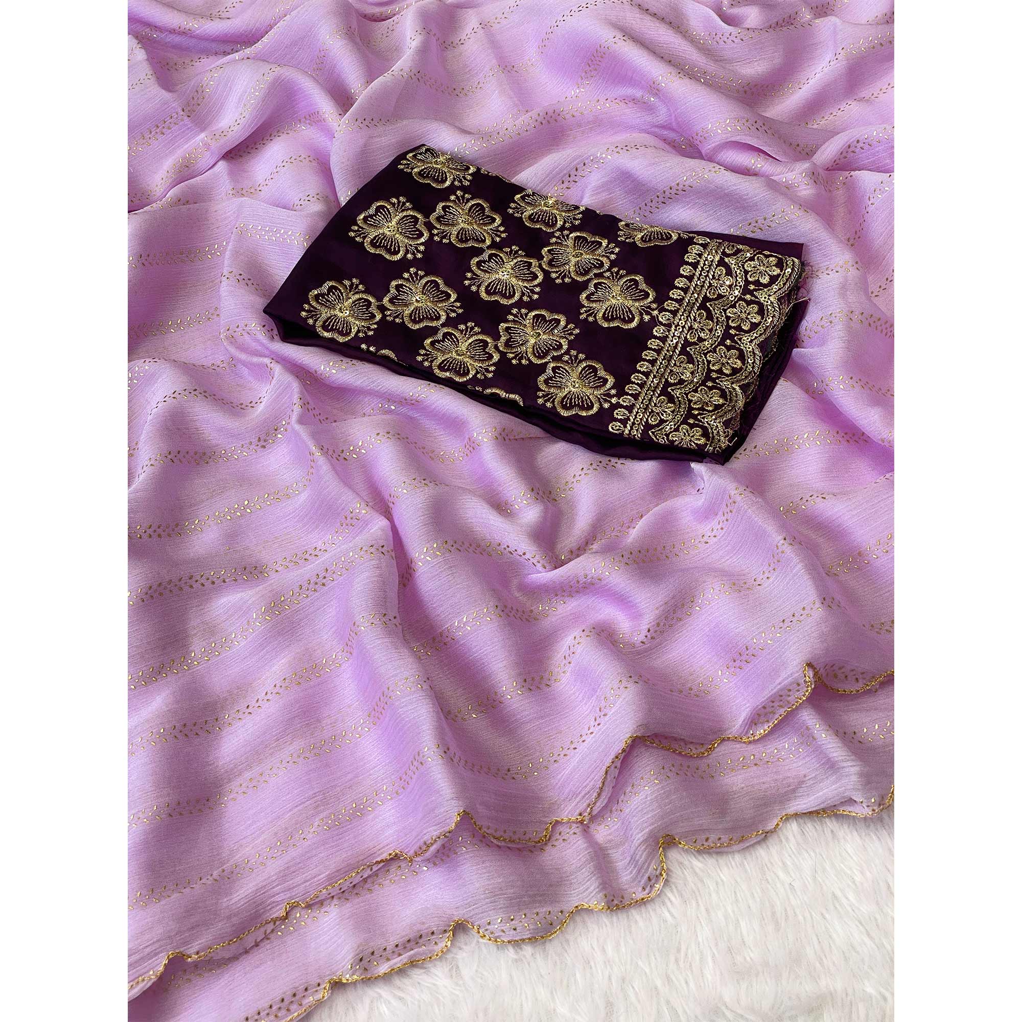 Lavender Chiffon Saree with Sleek Foil Printing and Flowing Lightweight Drape - Image 4