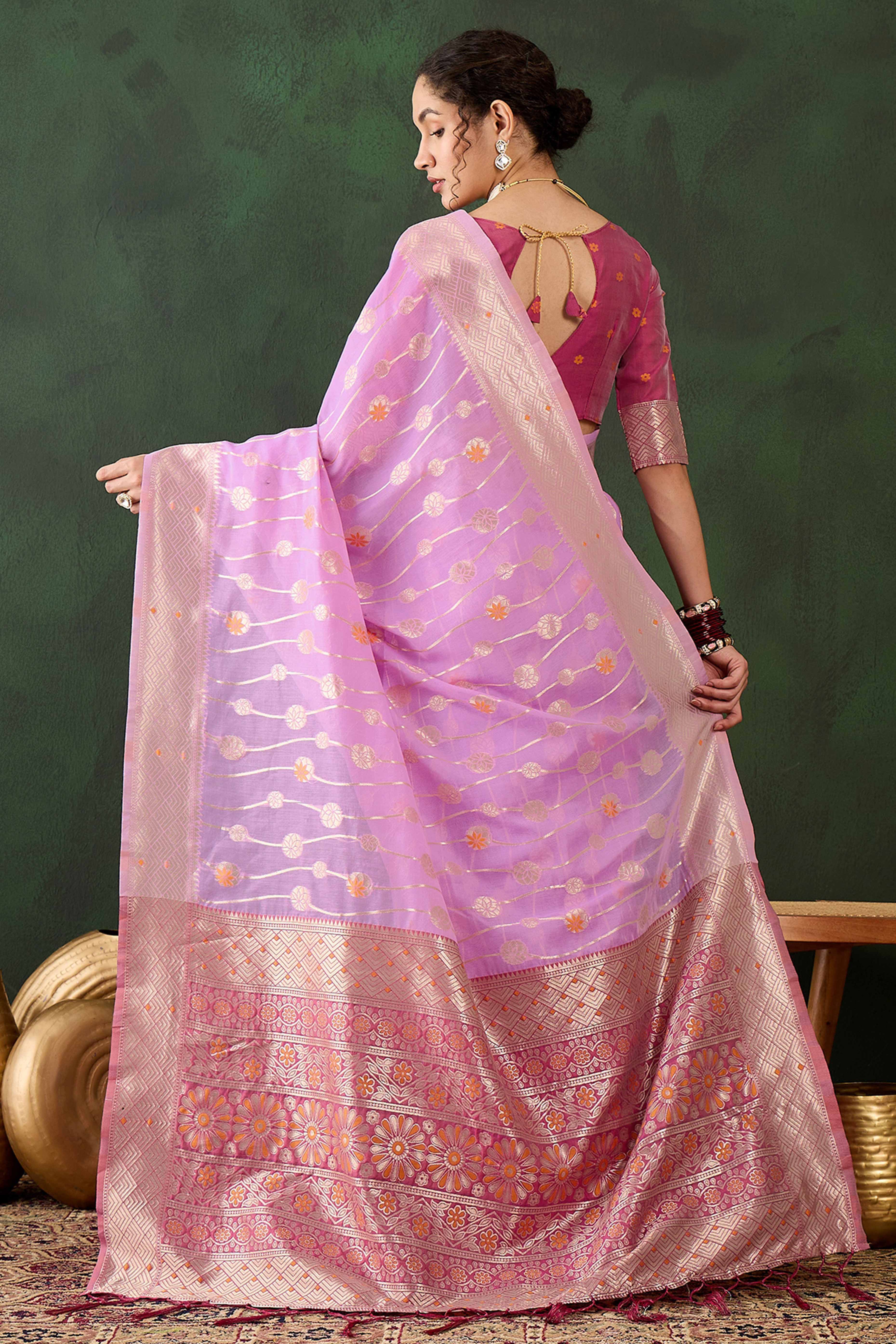 Lavender Cotton Blend Saree Adorned With Intricate Floral Zari Weaving & A Stylish Tassel Pallu - Image 5