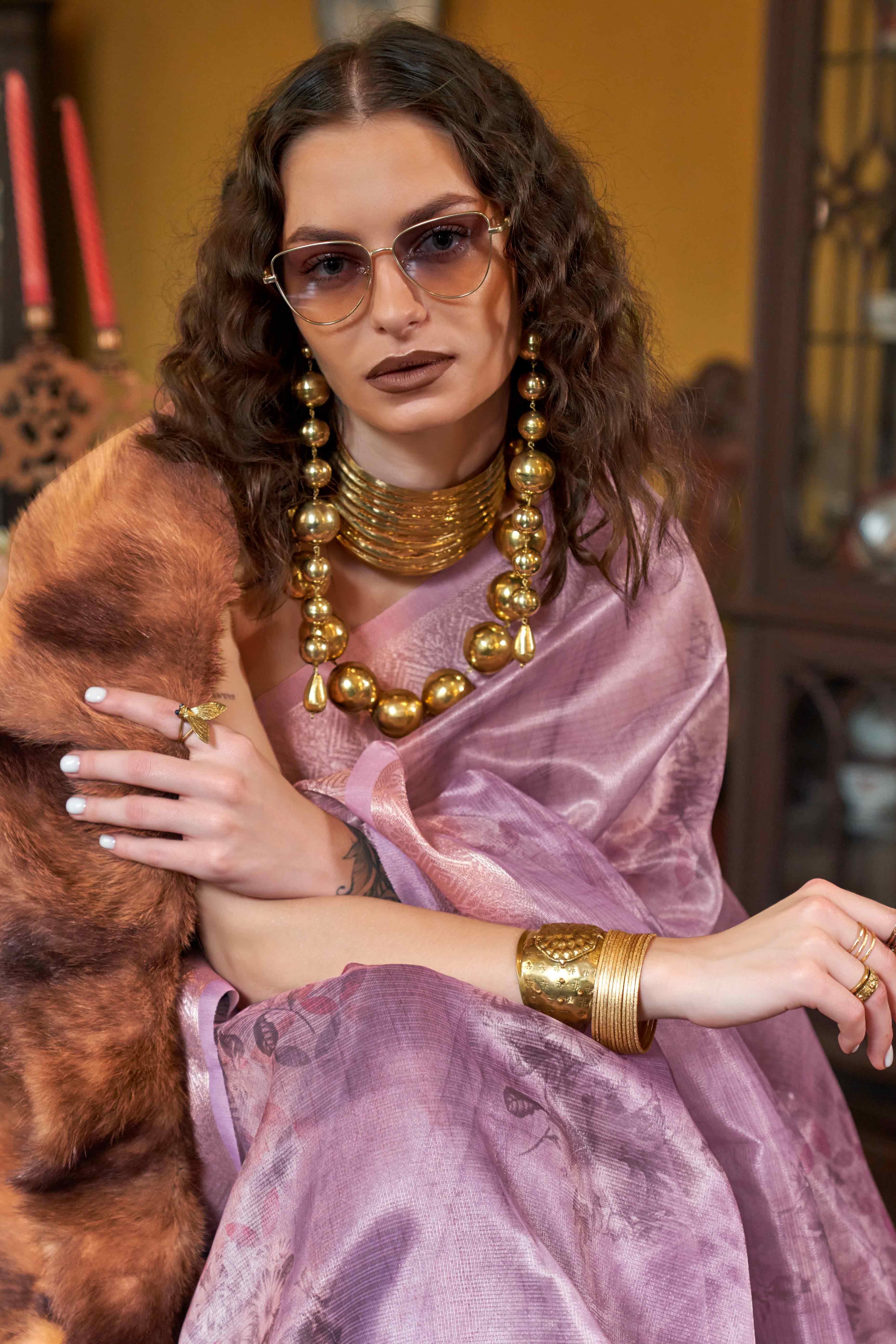 Lavender Digital Printed Organza Saree With Woven Border - Image 3