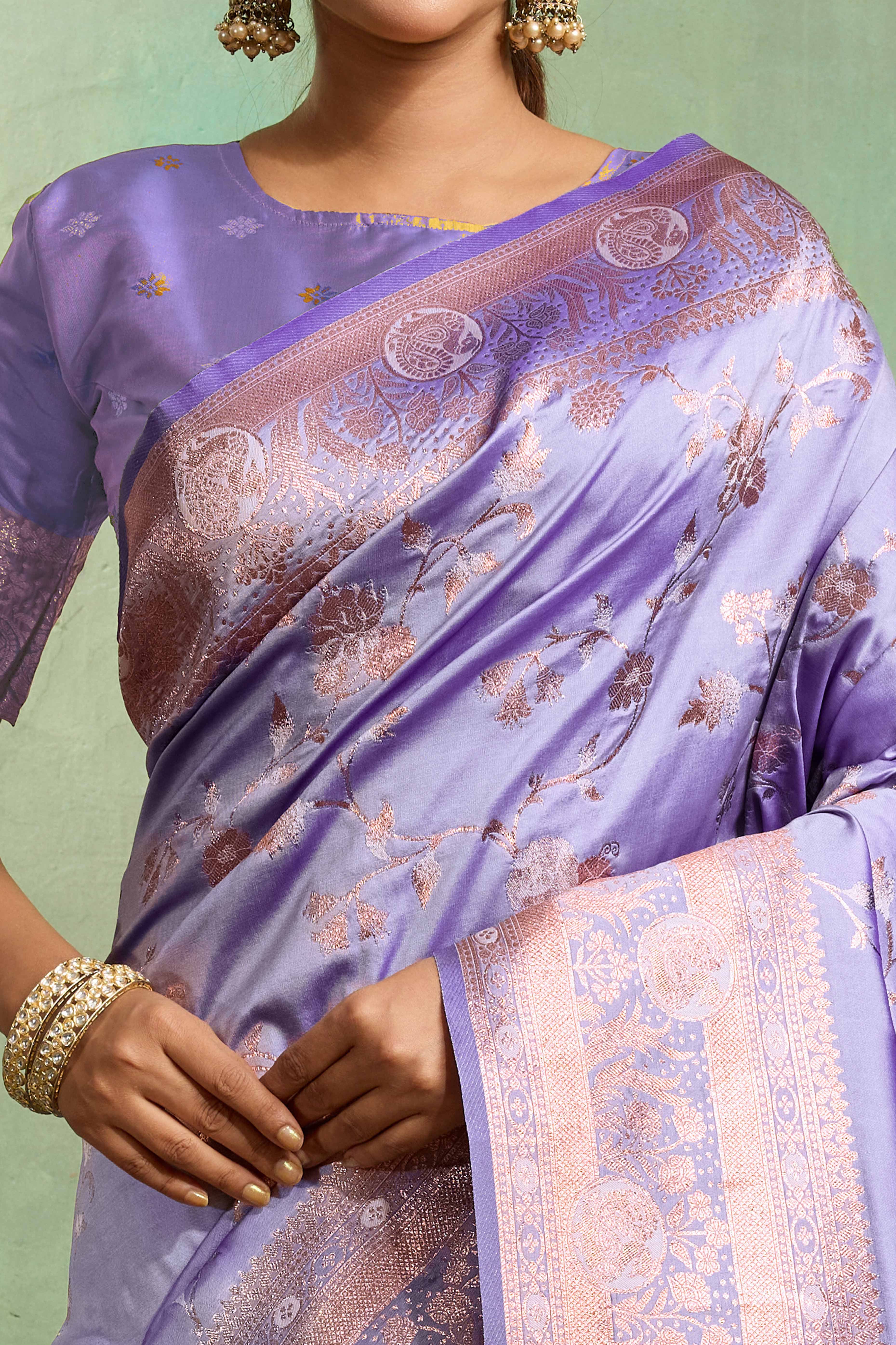 Lavender Dual Tone Banarasi Silk Saree Accented with Meenakari Weaves - Image 2