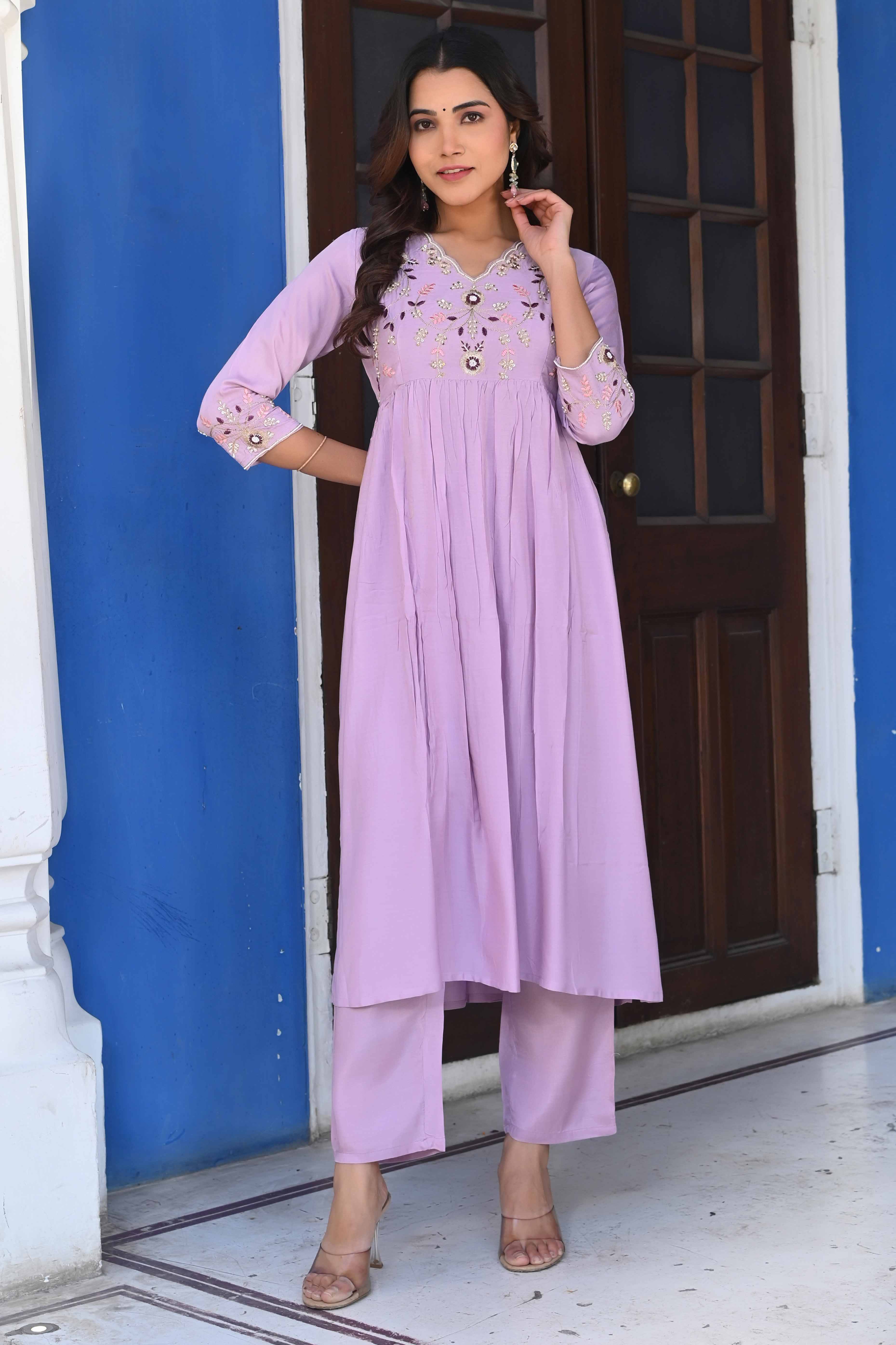 Lavender Floral Embroidered Muslin Anarkali Salwar Suit - Image 5