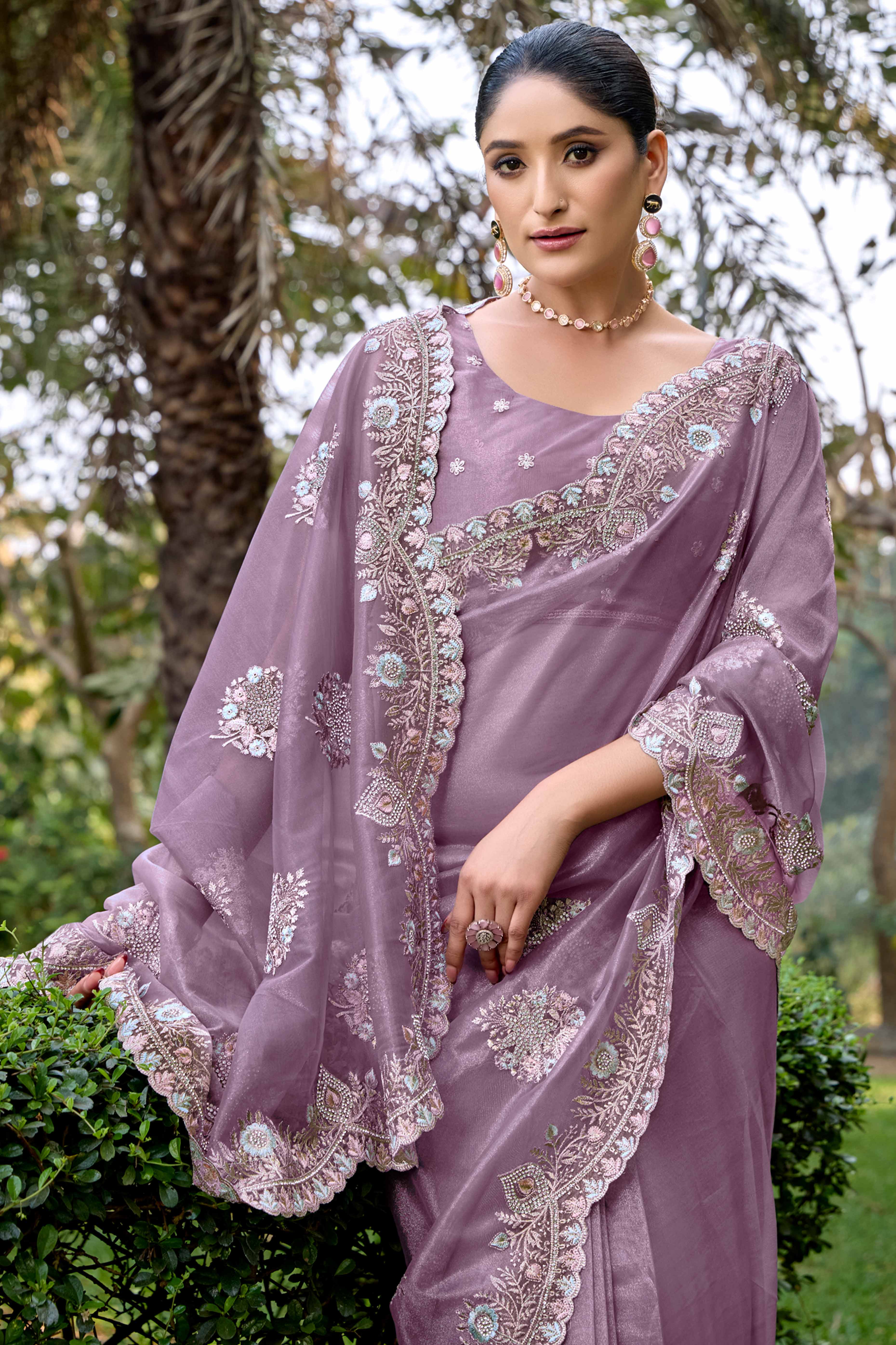 Lavender Floral Embroidery With Zarkan Organza Net Saree - Image 3