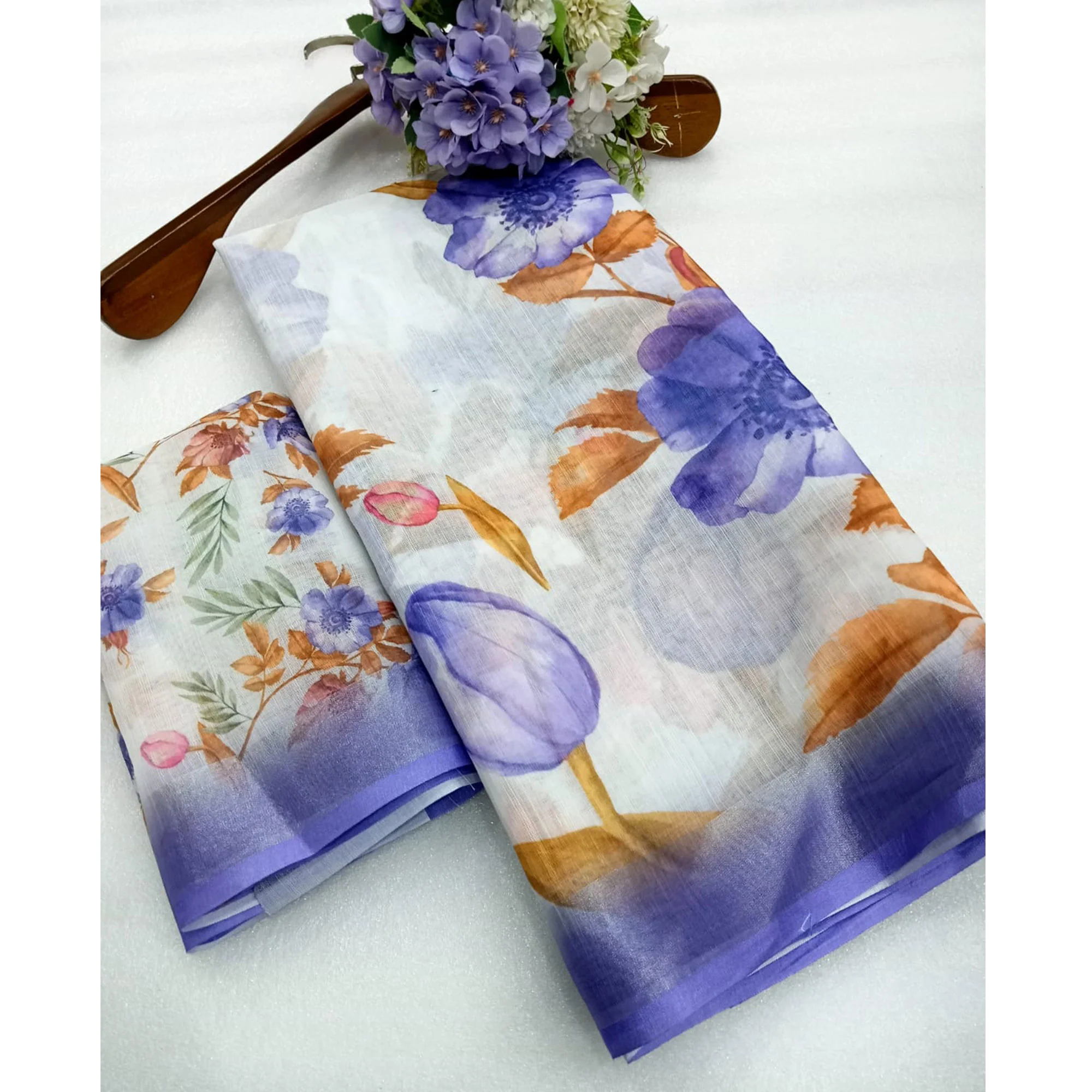 Lavender Floral Printed Linen Saree - Image 4