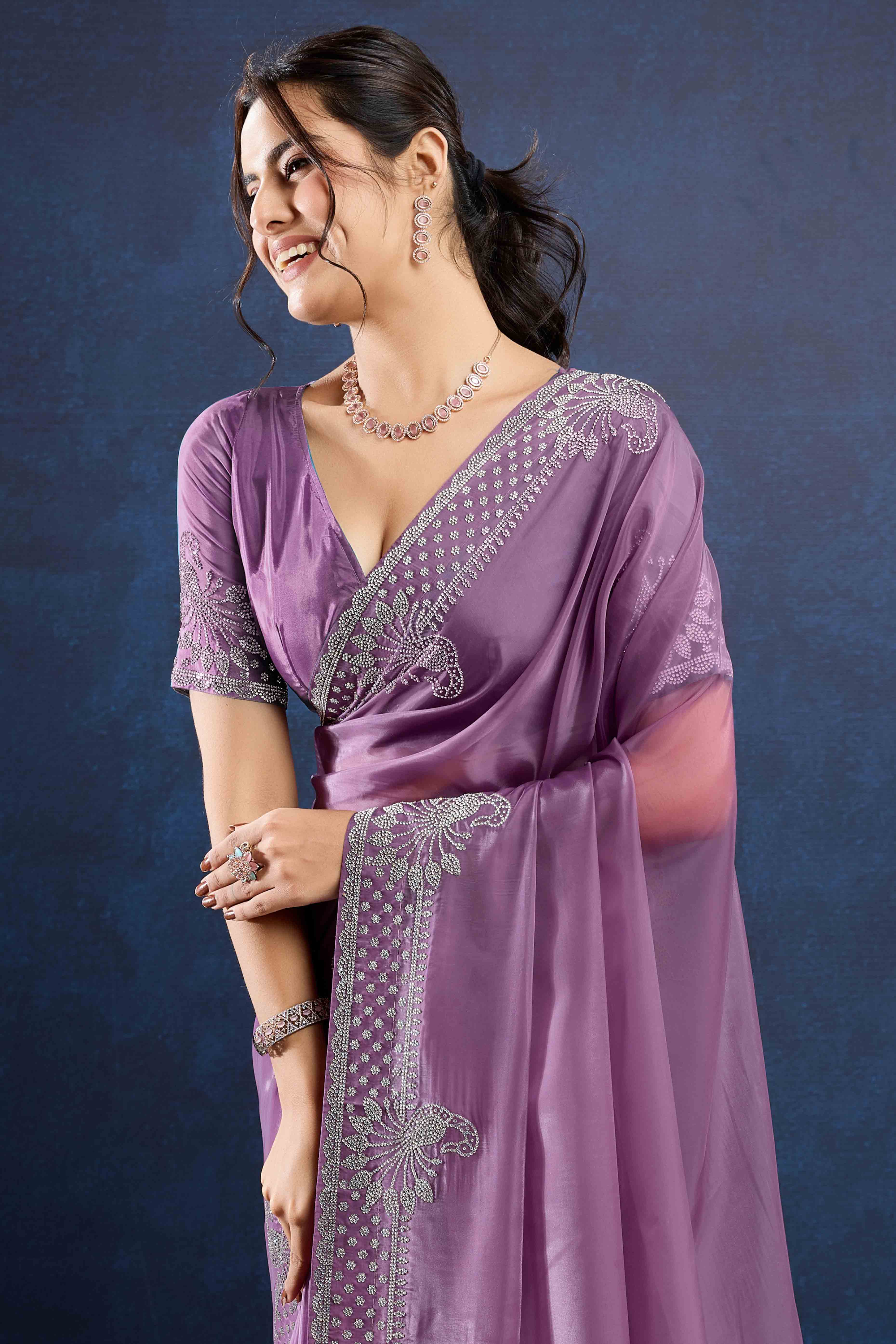 Lavender Zarkan Diamond Work Tissue Silk Saree - Image 4