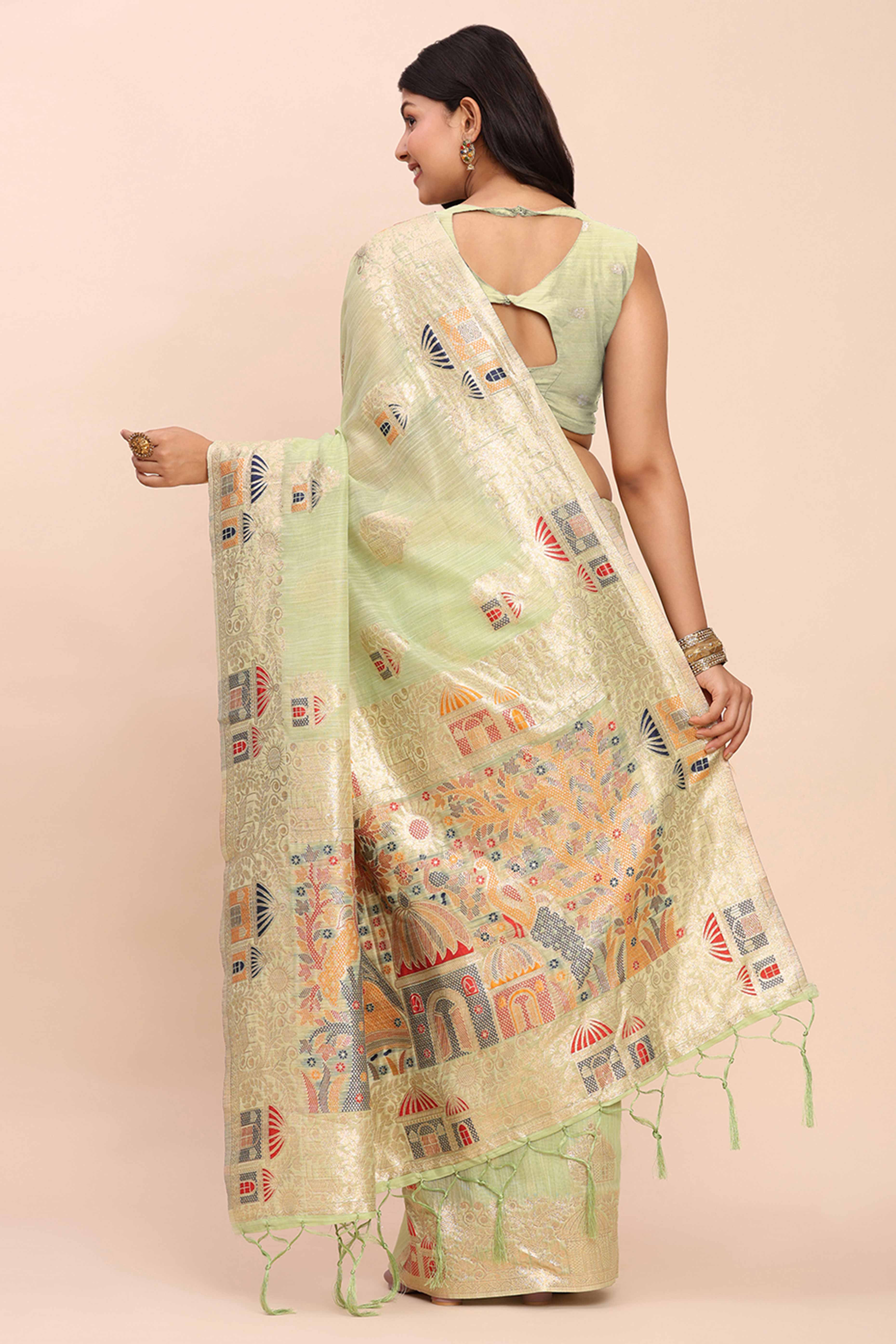 Light Green Bloom Zari Woven Linen Cotton Saree Adorned With Floral Motifs & A Tassel Finish - Image 6
