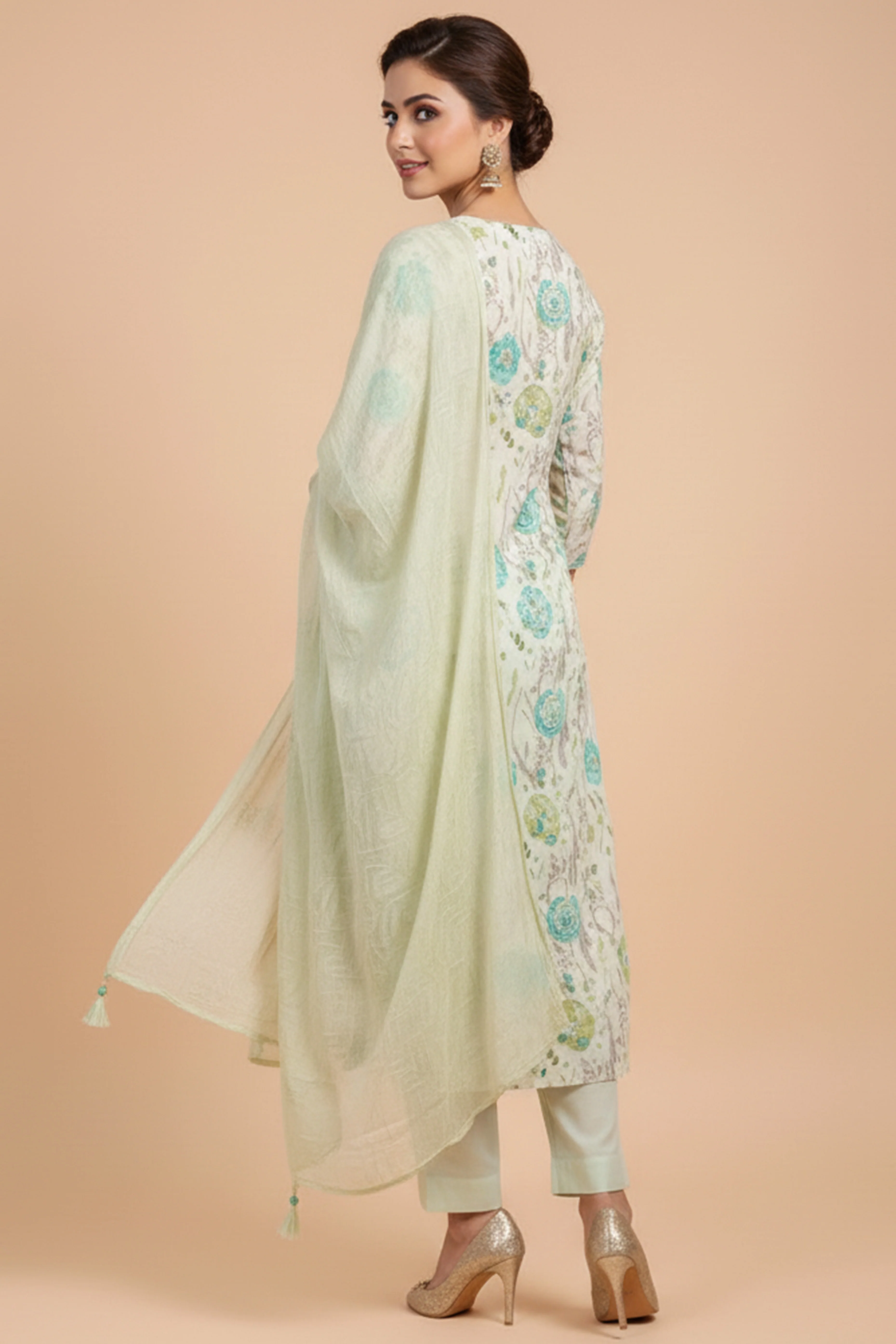 Light Green Floral Printed Mulmul Cotton Straight Salwar Suit - Image 3
