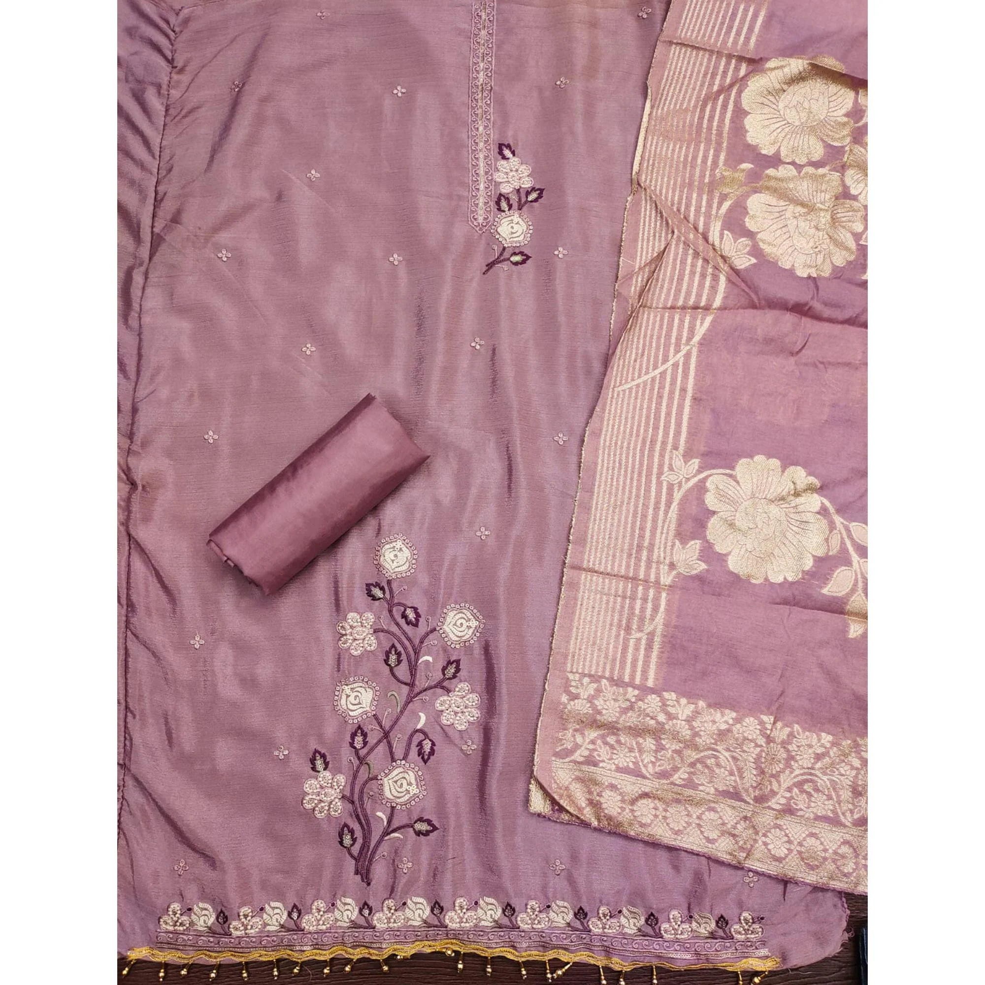 Light Mauve Floral Embroidered Chinon Silk Dress Material - Image 4