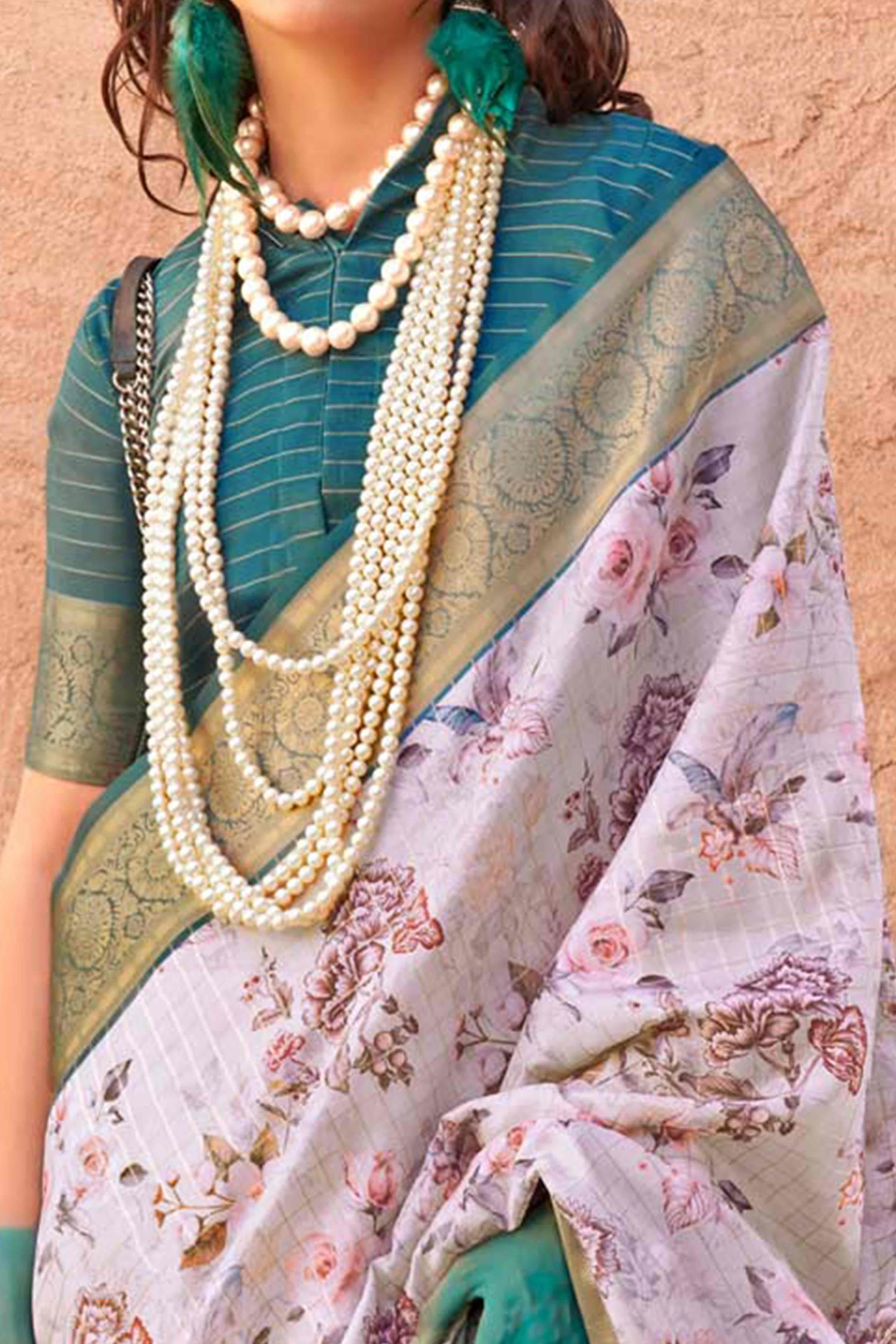 Light Mauve Woven Floral Printed Georgette Saree - Image 2