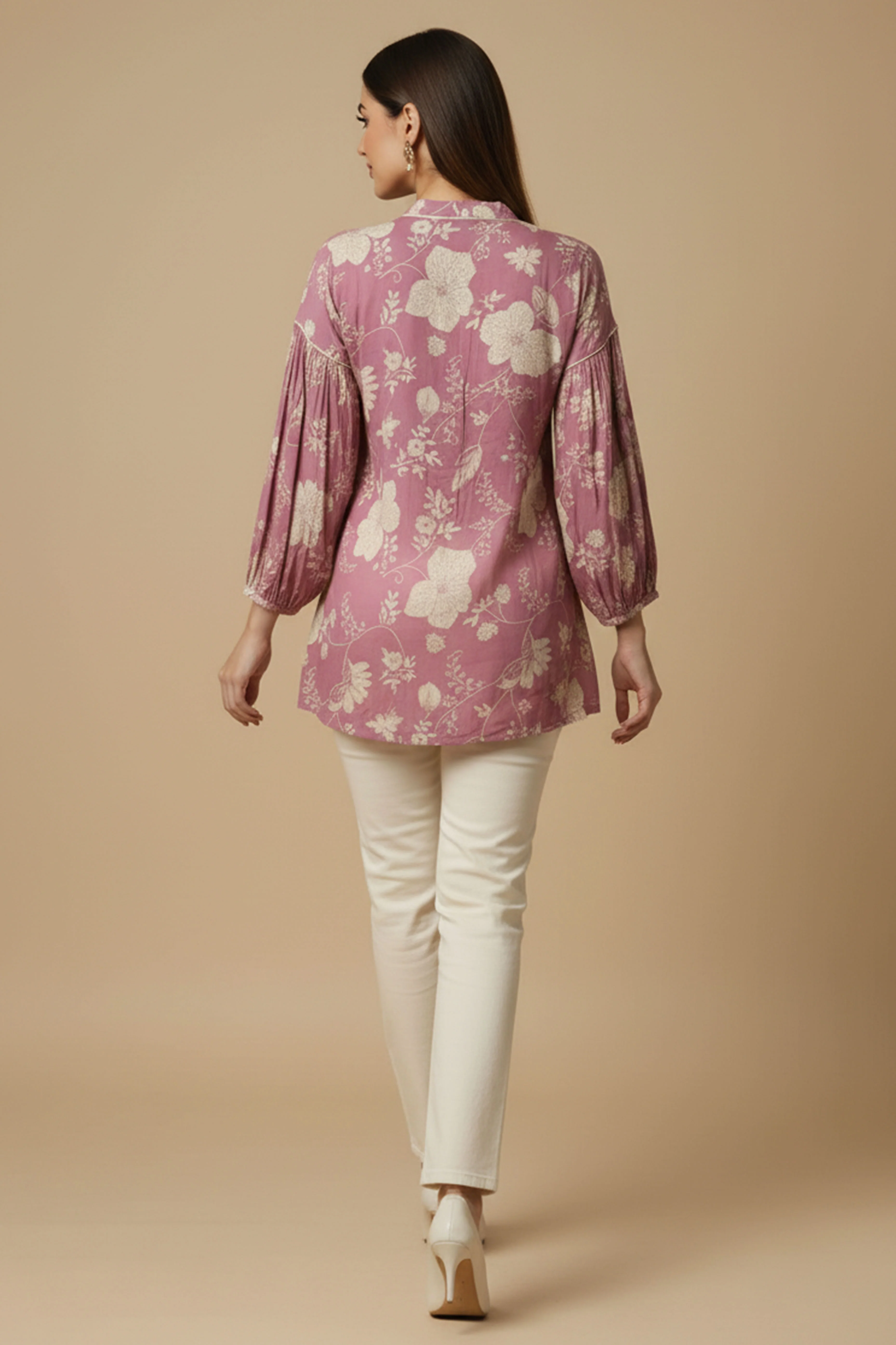 Light Pink Floral Printed Muslin Straight Top Perfect for Everyday Fashion - Image 3