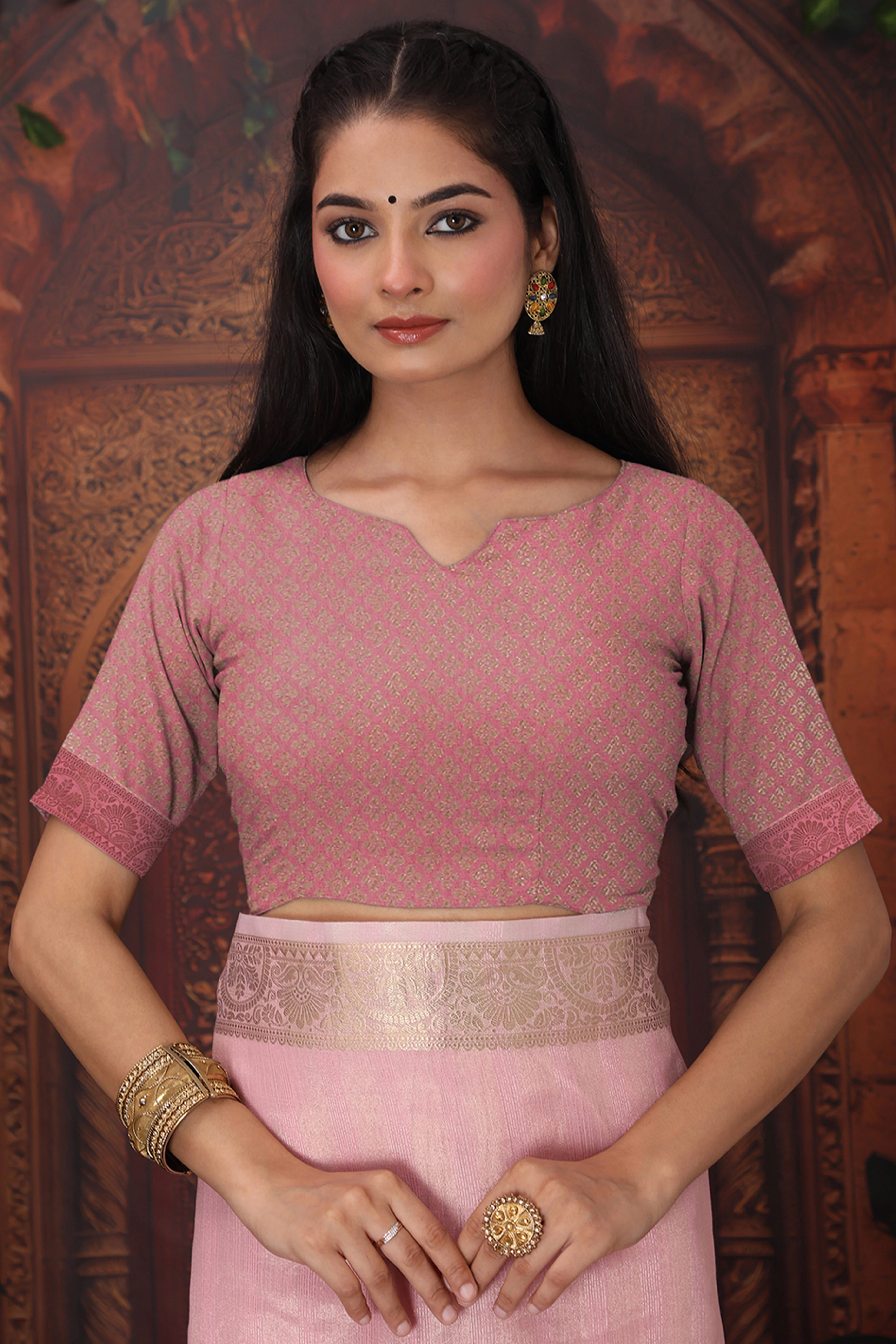 Light Pink Organza Saree Adorned With Floral Zari Weaving & Graceful Tassel Pallu - Image 8