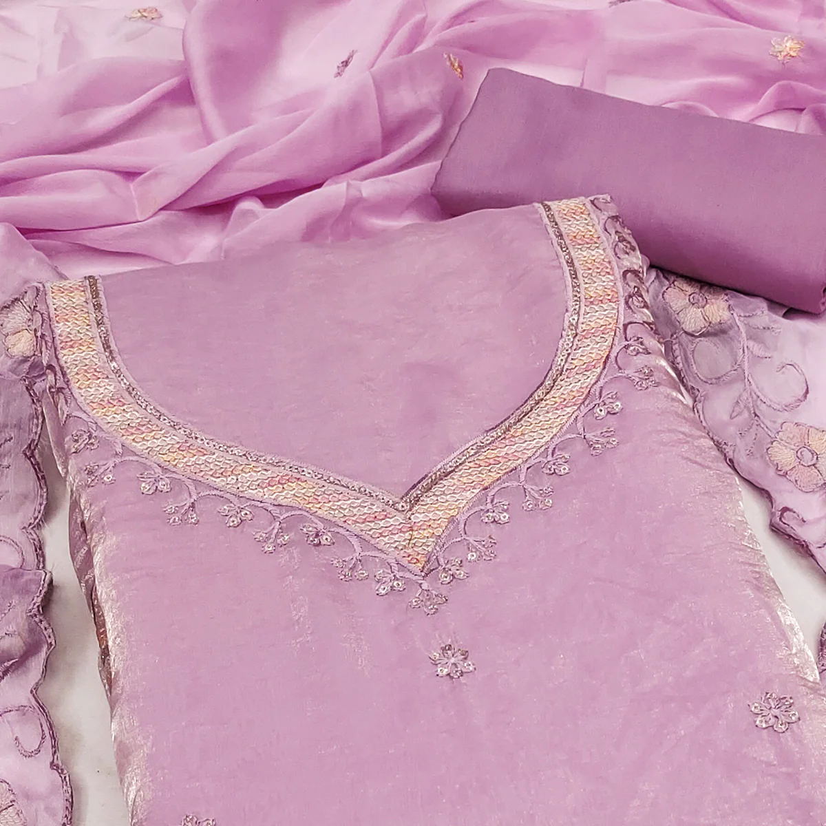 Light Purple Ensemble With Floral Sequins Embroidery Detailing On Satin Viscose Dress Material - Image 2