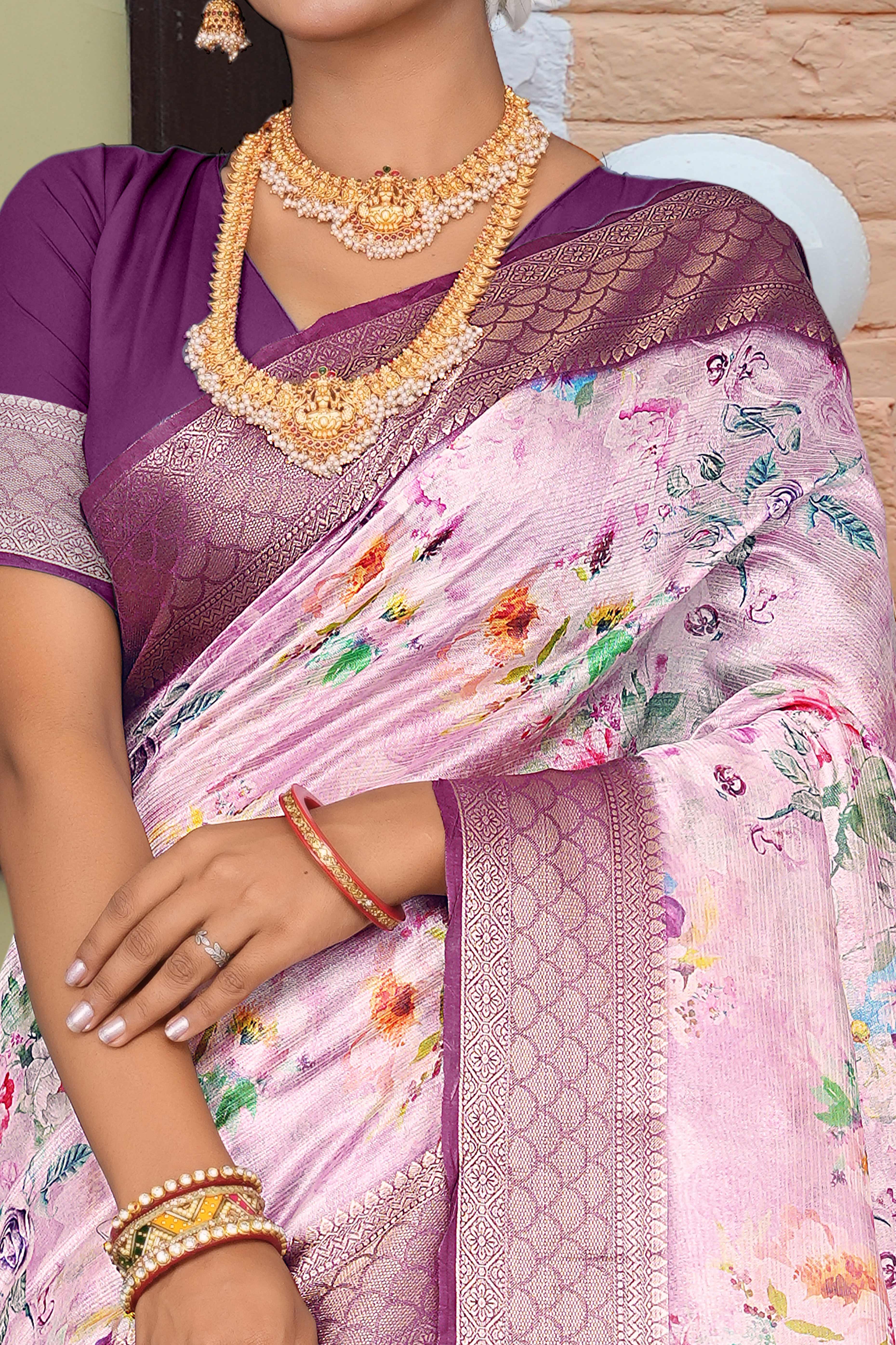 Light Purple Floral Digital Printed Silk Blend Saree With Intricate Weaving Border & Tassel Pallu - Image 2