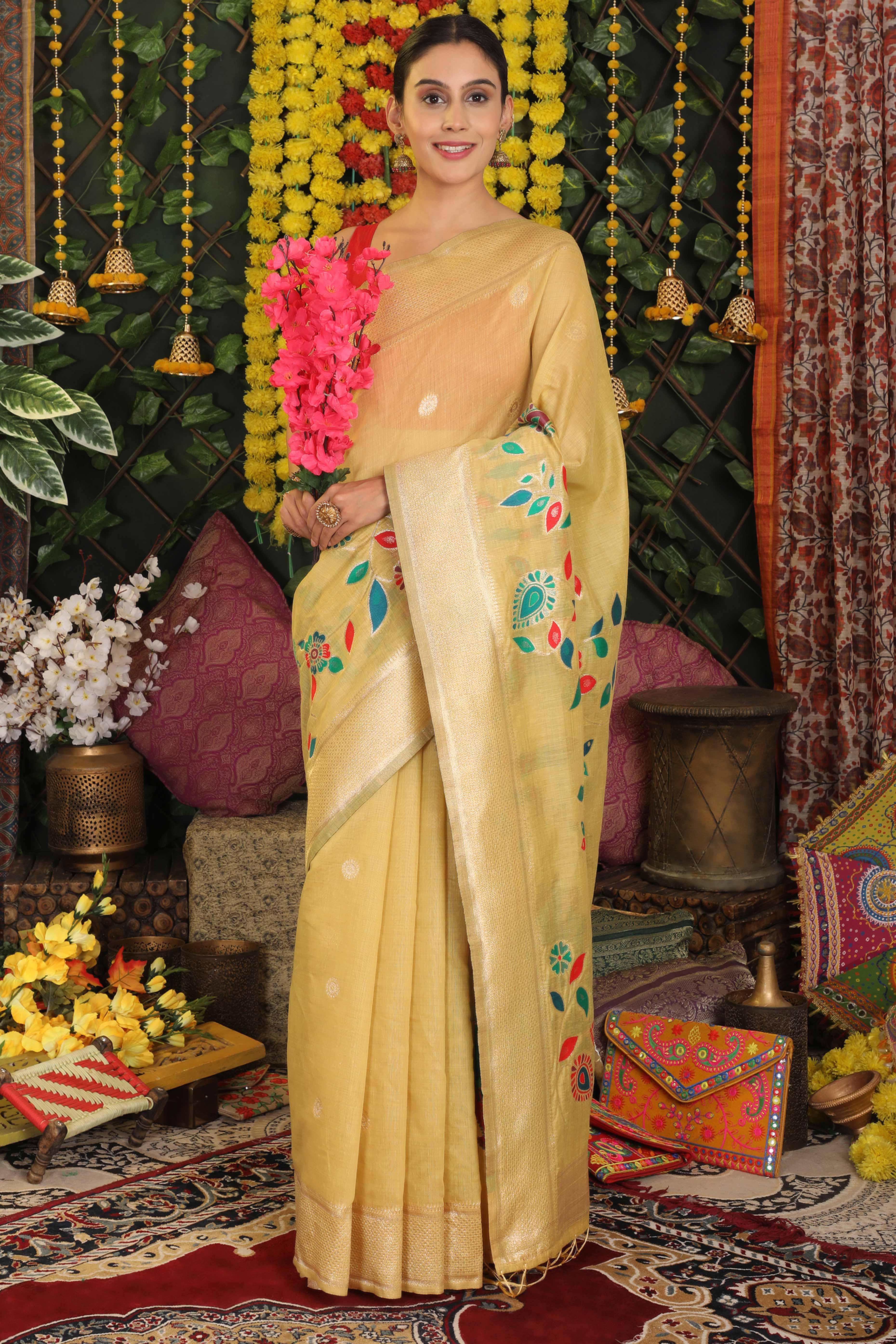 Light Yellow Linen Cotton Saree Showcasing Floral & Peacock Zari Woven Design - Image 4