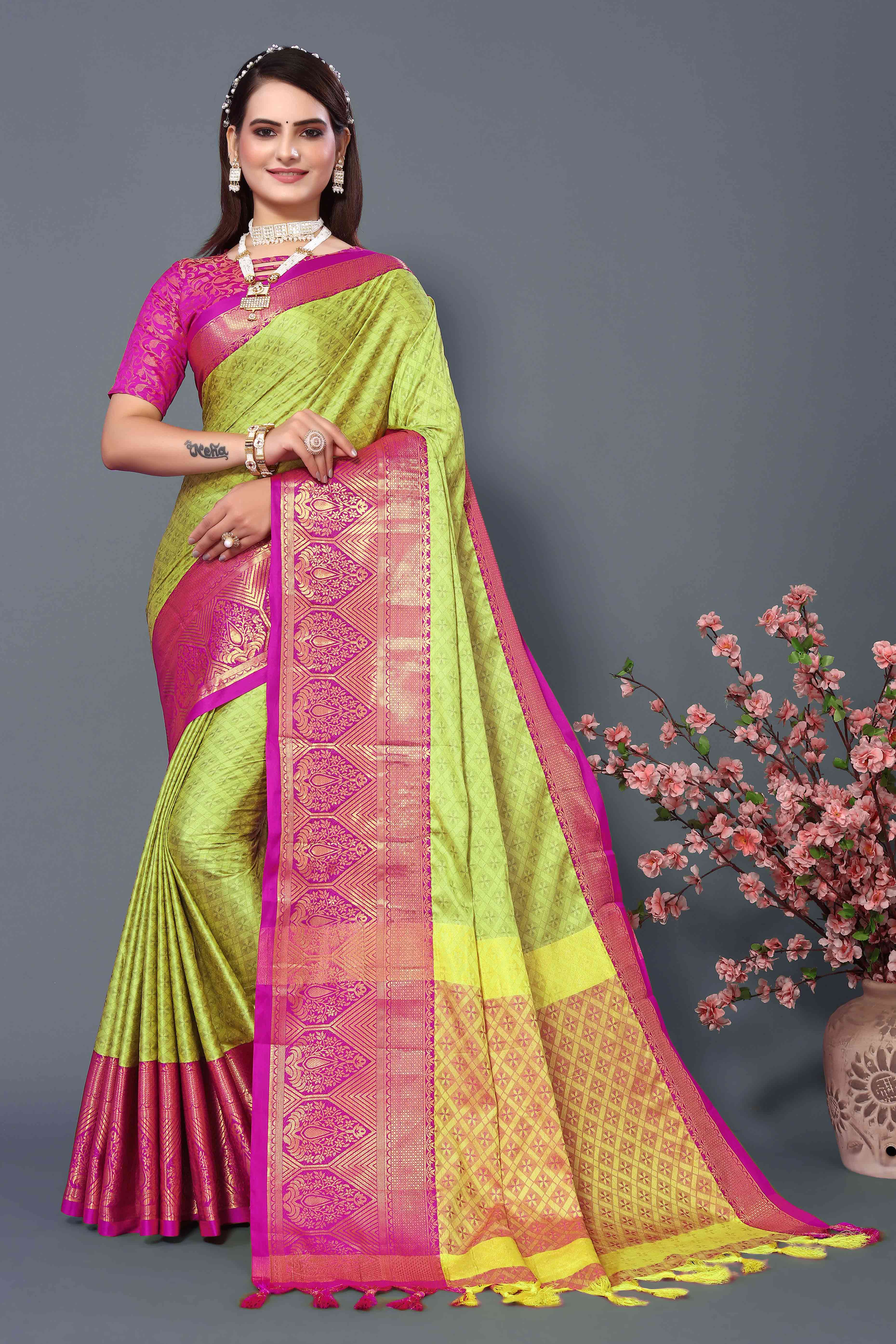 Light Yellow Zari Weaving Cotton Silk Saree - Image 3