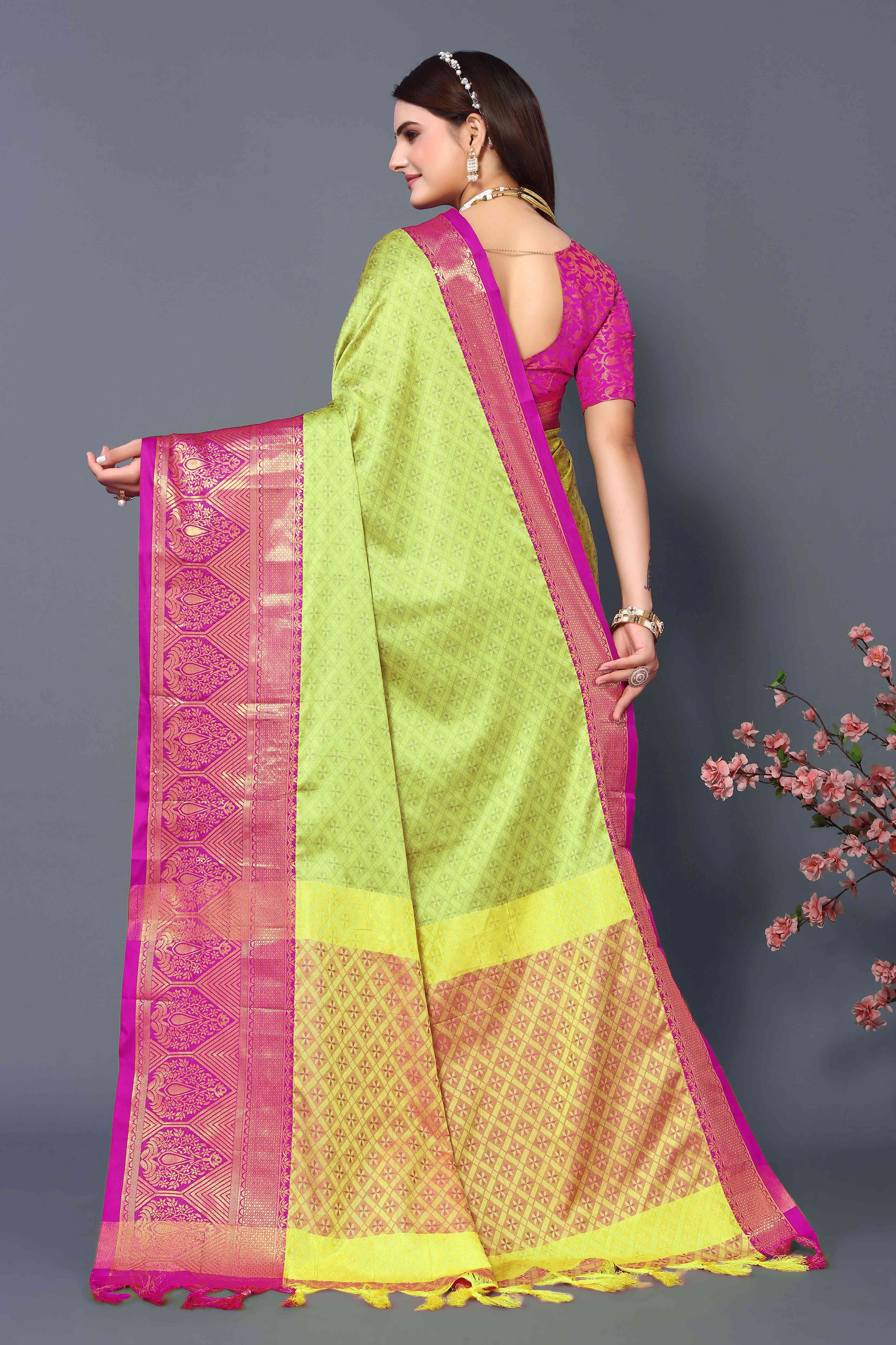 Light Yellow Zari Weaving Cotton Silk Saree - Image 5