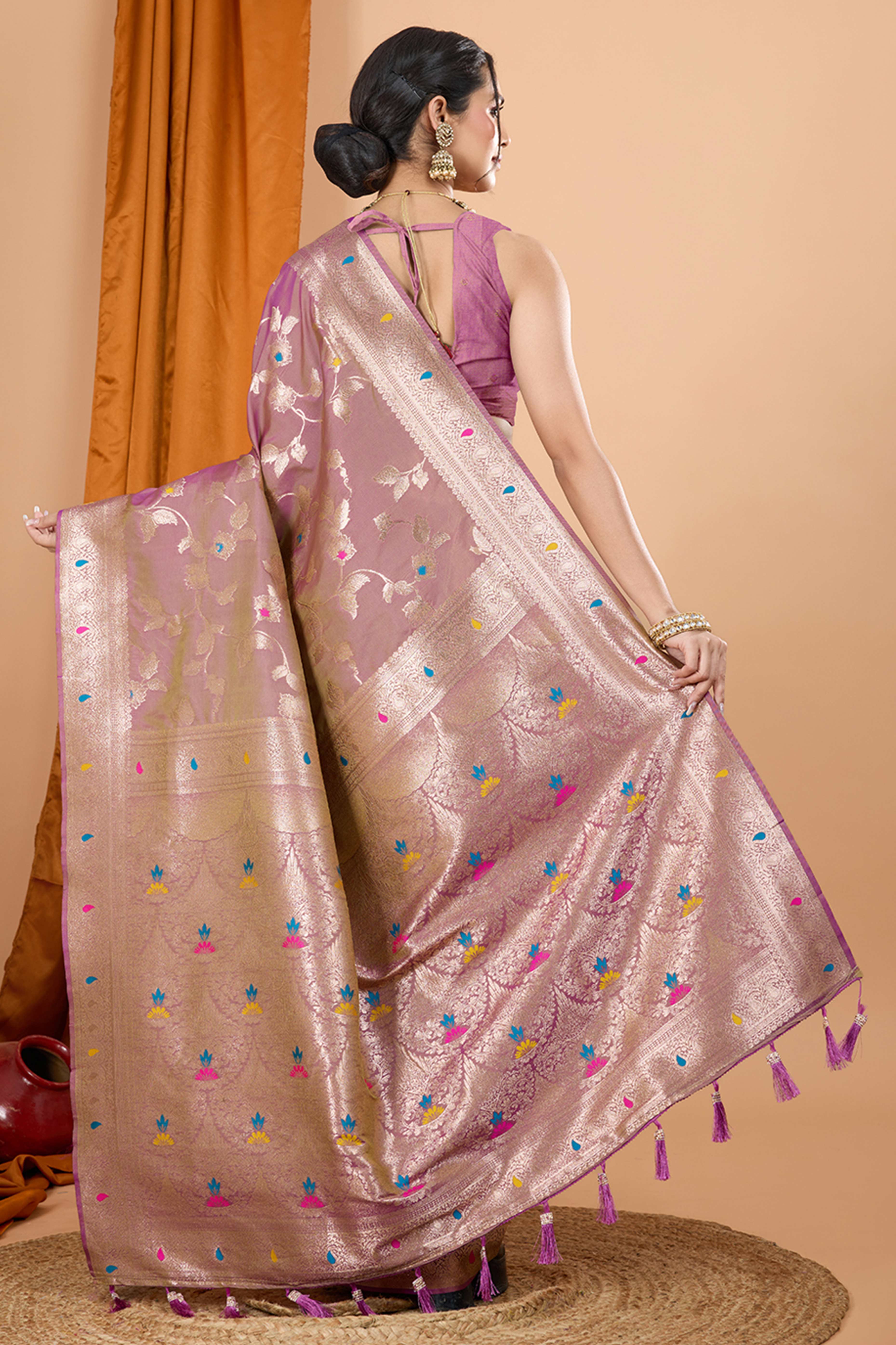 Lilac Lavender Banarasi Silk Saree With Exquisite Floral Zari Weaving and Elegant Tassels - Image 5
