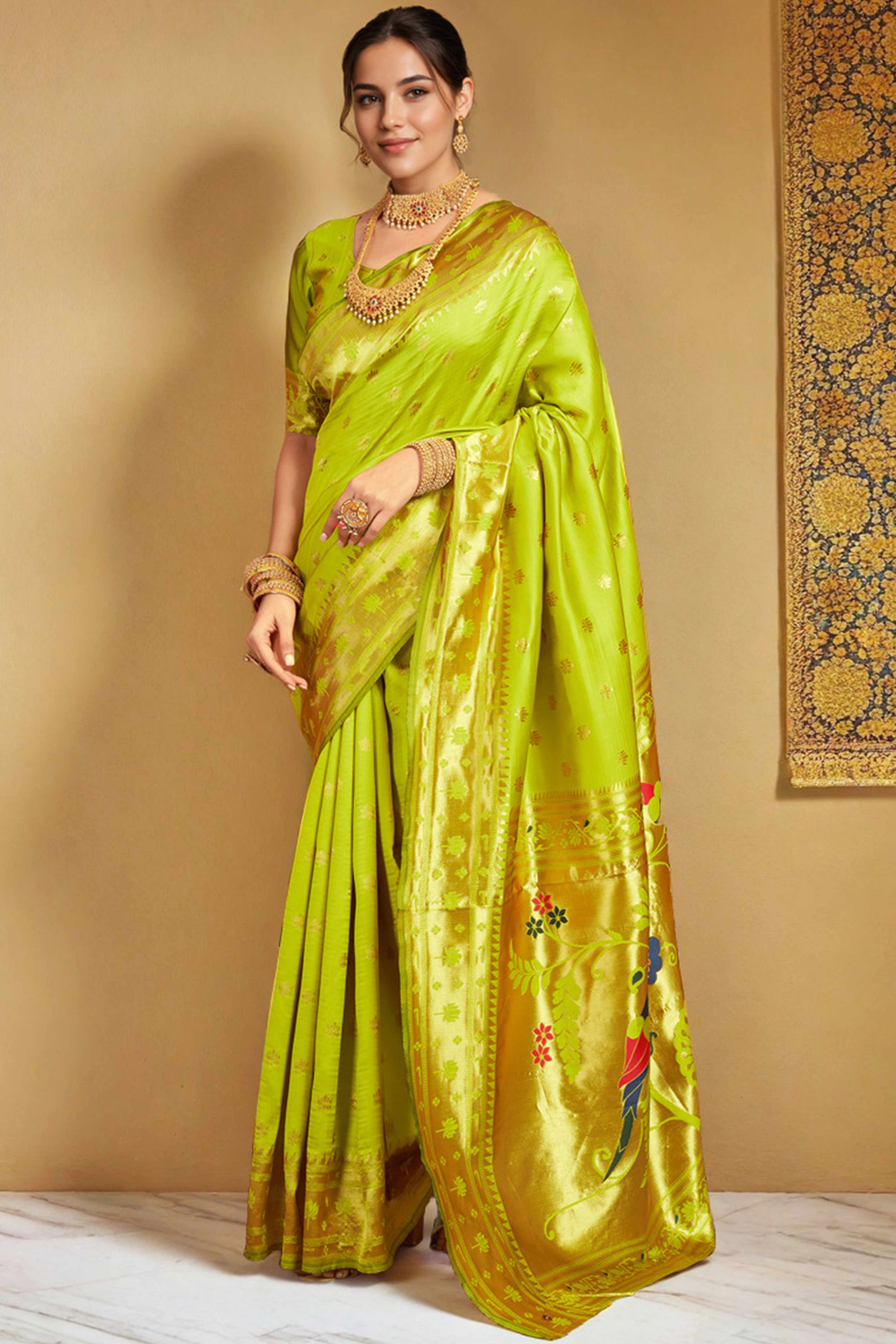 Lime Green Weaving Silk Blend Paithani Saree With Floral & Parrot Motif Pallu - Image 3