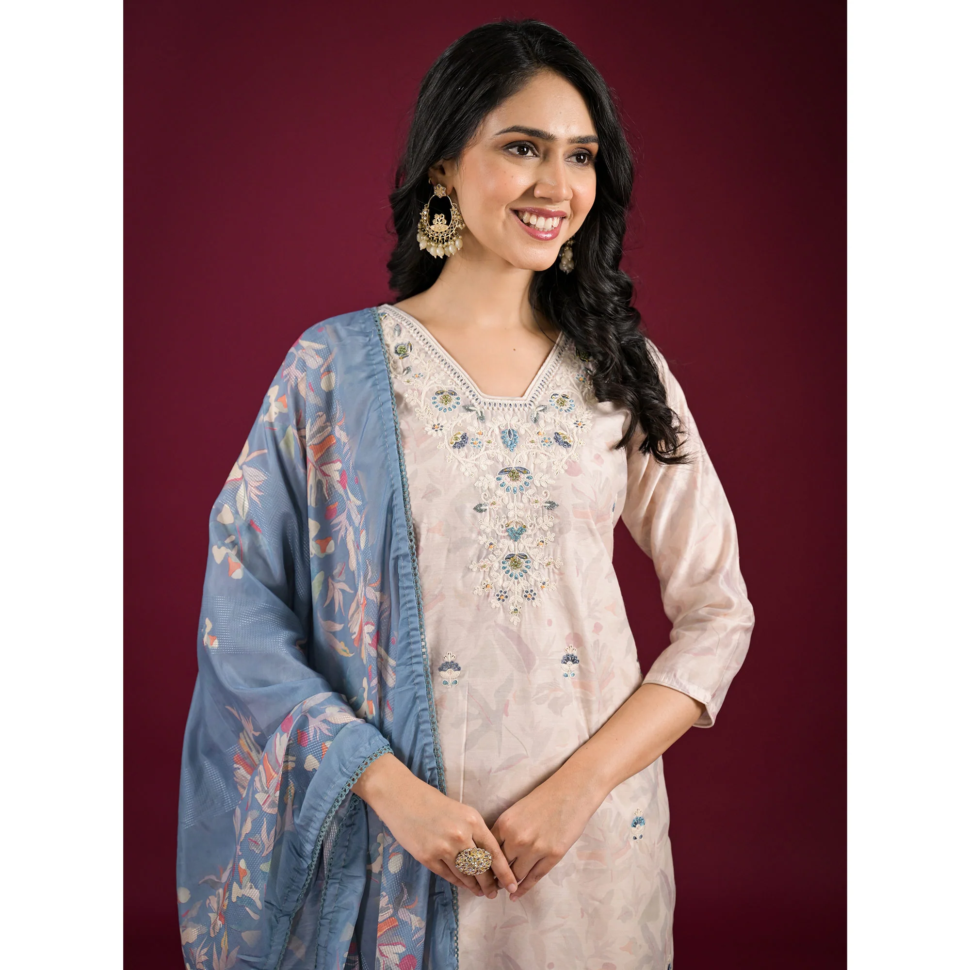 Linen White Floral Embroidered Chanderi Silk Salwar Suit - Image 8