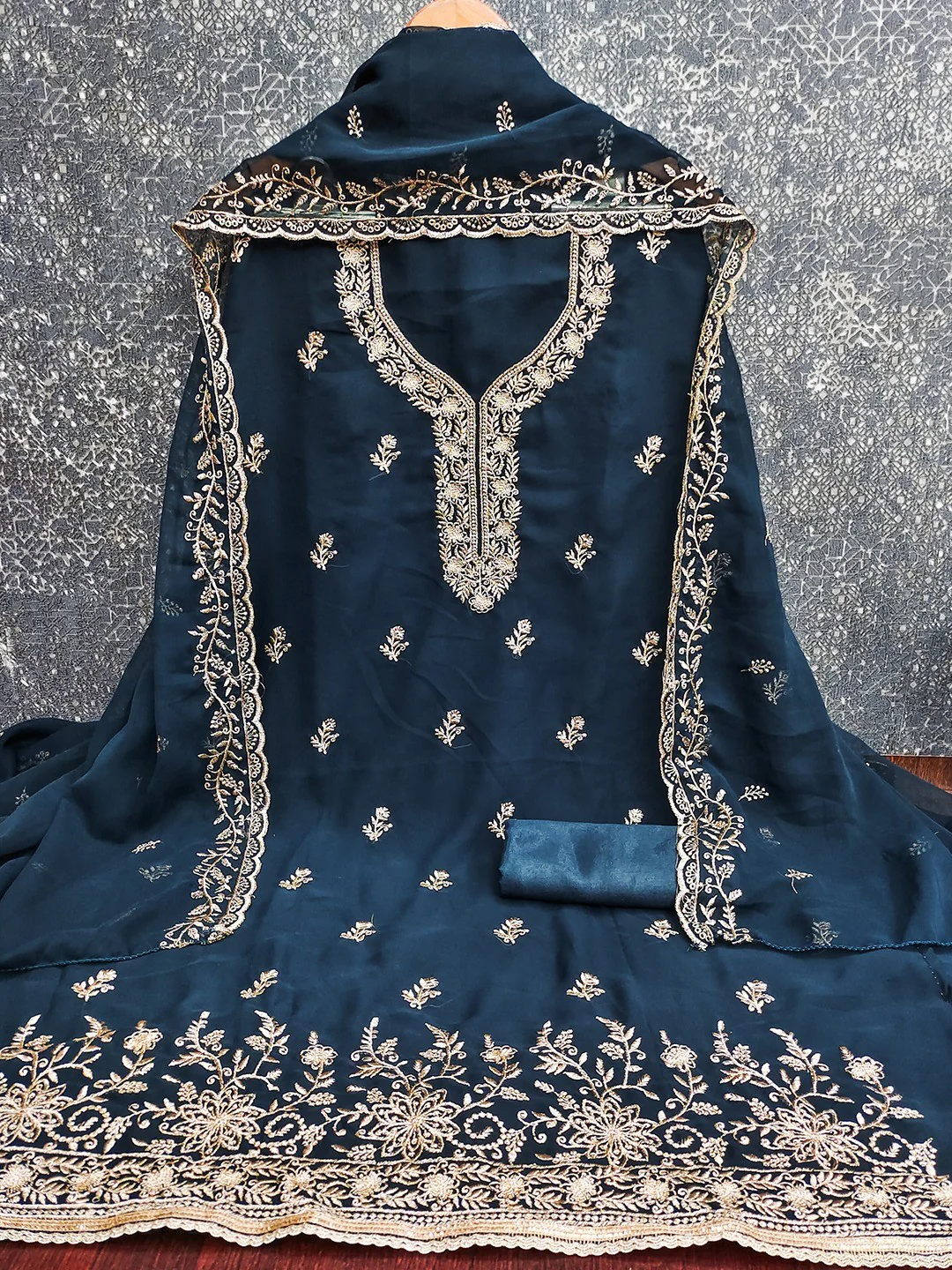 Luxe Navy Blue Floral Zari Embroidered Georgette Dress Material With Fine Artistry - Image 3