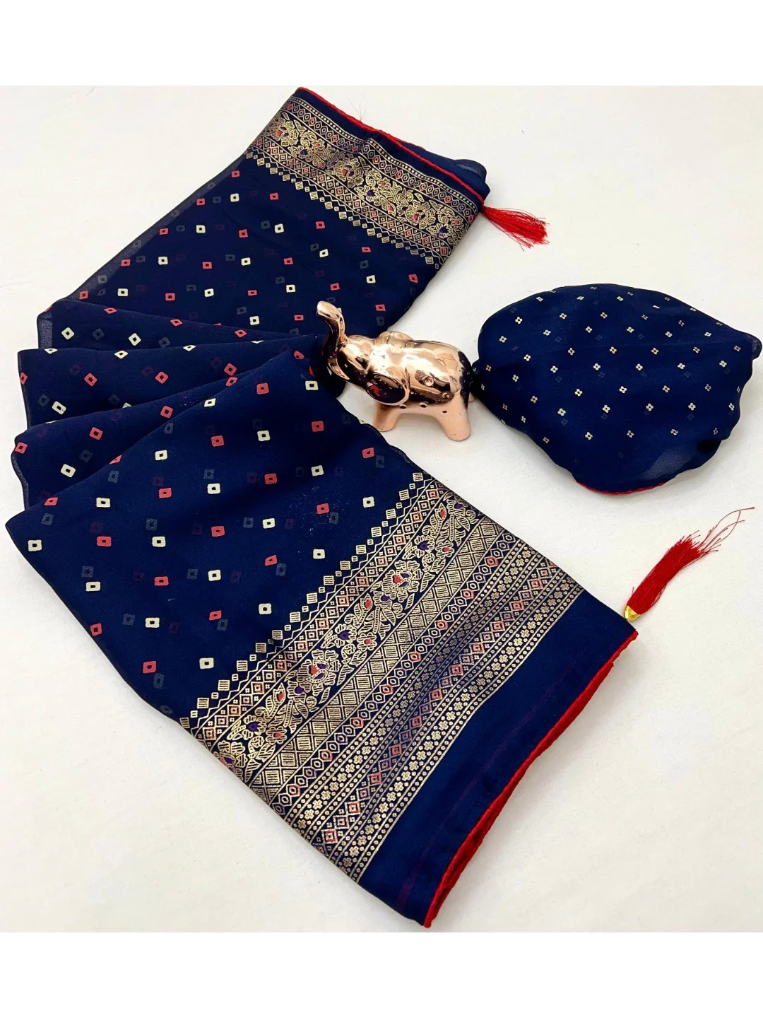 Luxurious Blue Bandhani Foil Printed Viscose Saree for Traditional Functions and Parties - Image 3