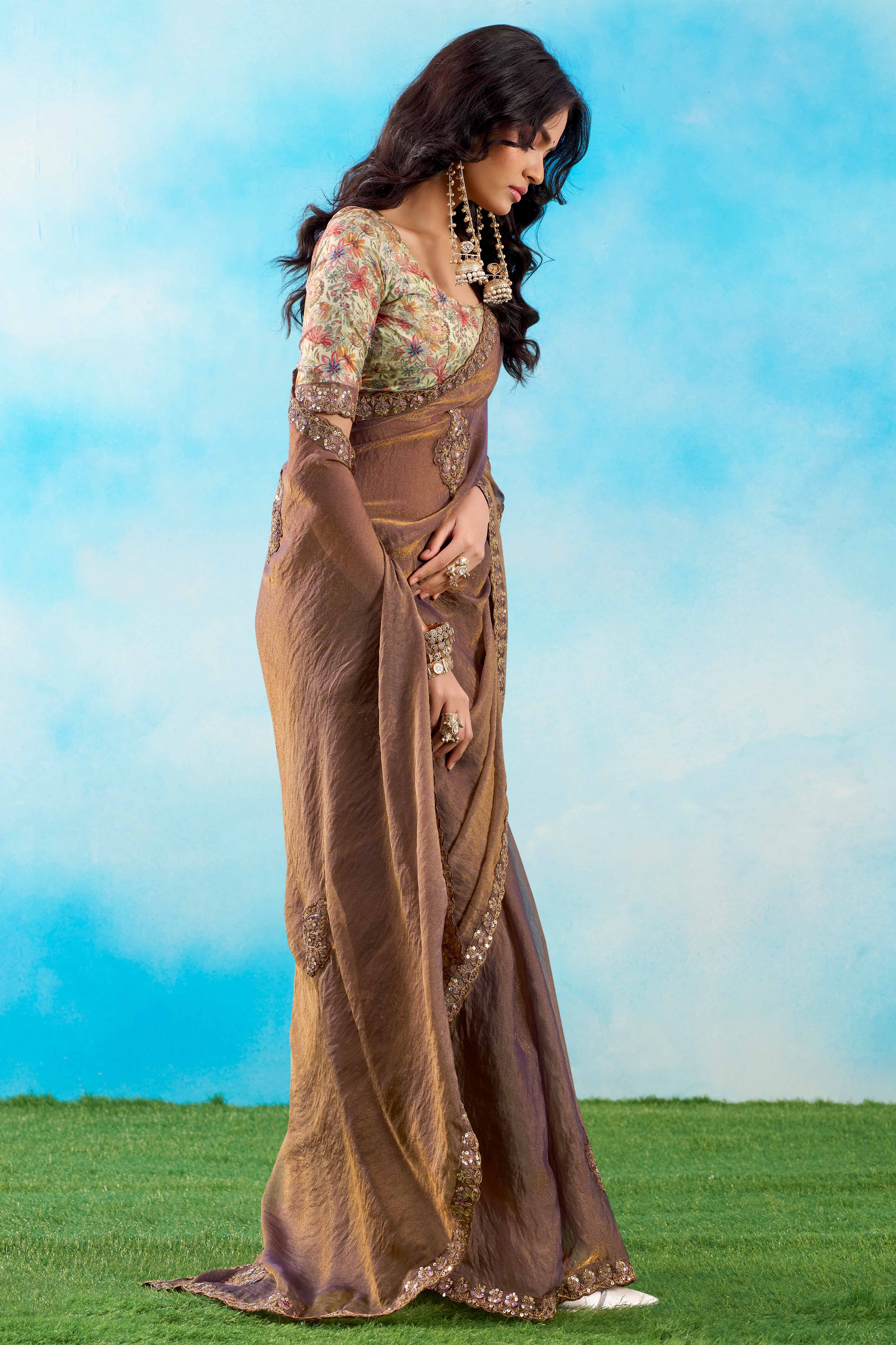Luxurious Brown Chiffon Saree Showcasing Floral Sequins Embroidery In A Two Tone Finish - Image 3