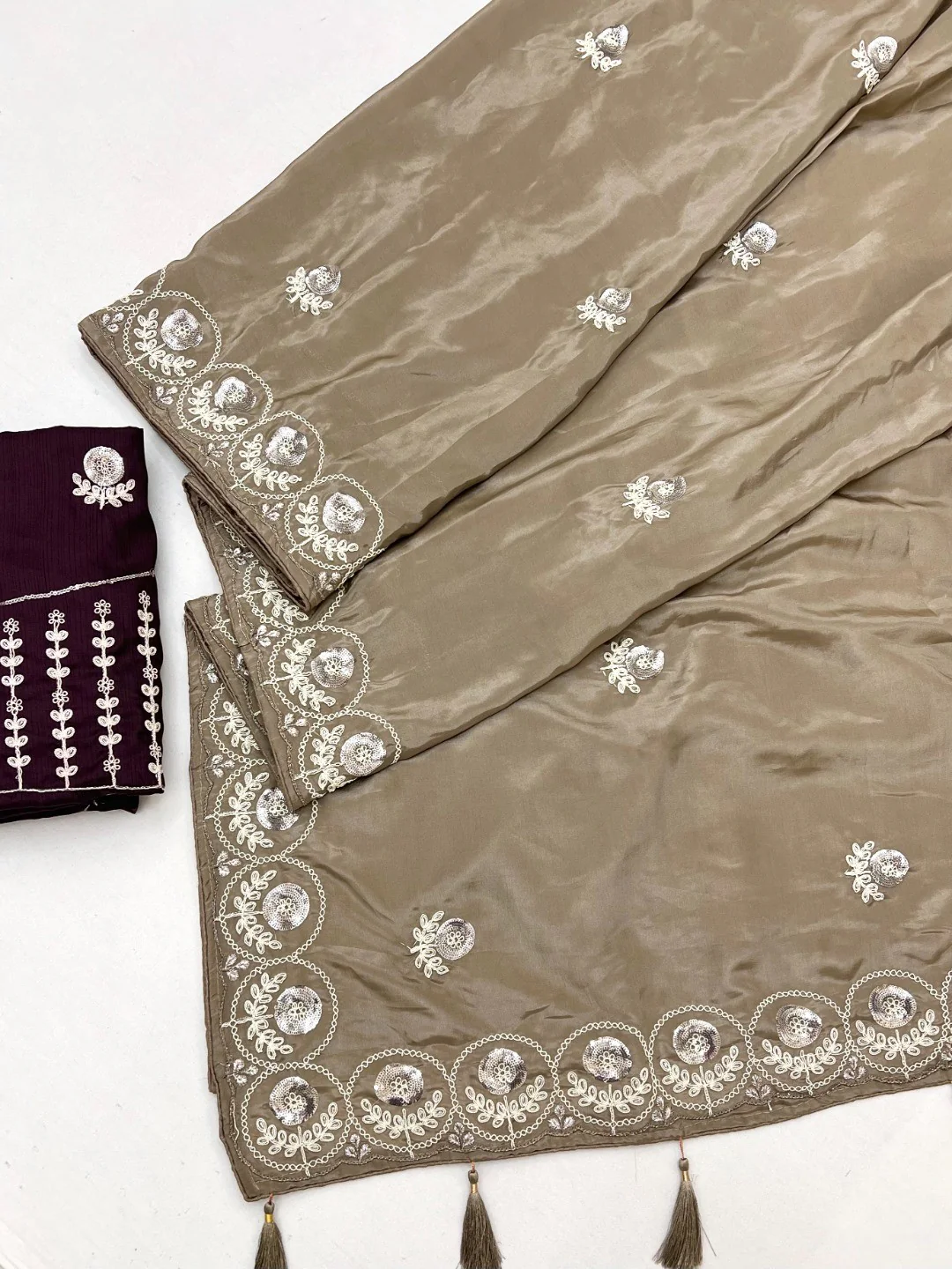 Luxurious Brown Crepe Saree Featuring Floral Sequins Embroidery & Designer Tassel Pallu - Image 3