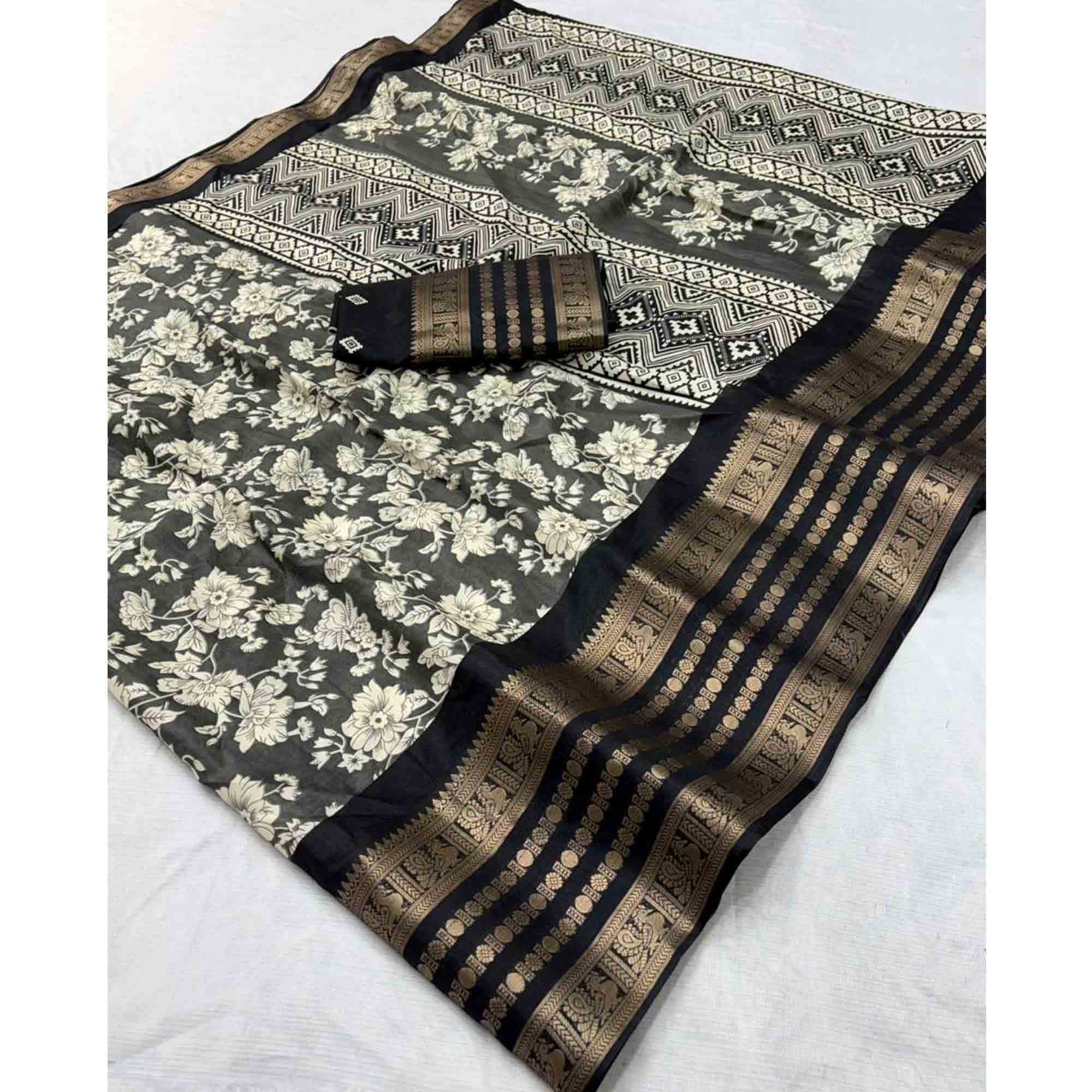 Luxurious Grey Floral Print Dola Silk Saree With Intricate Peacock Motif Zari Woven Border - Image 3