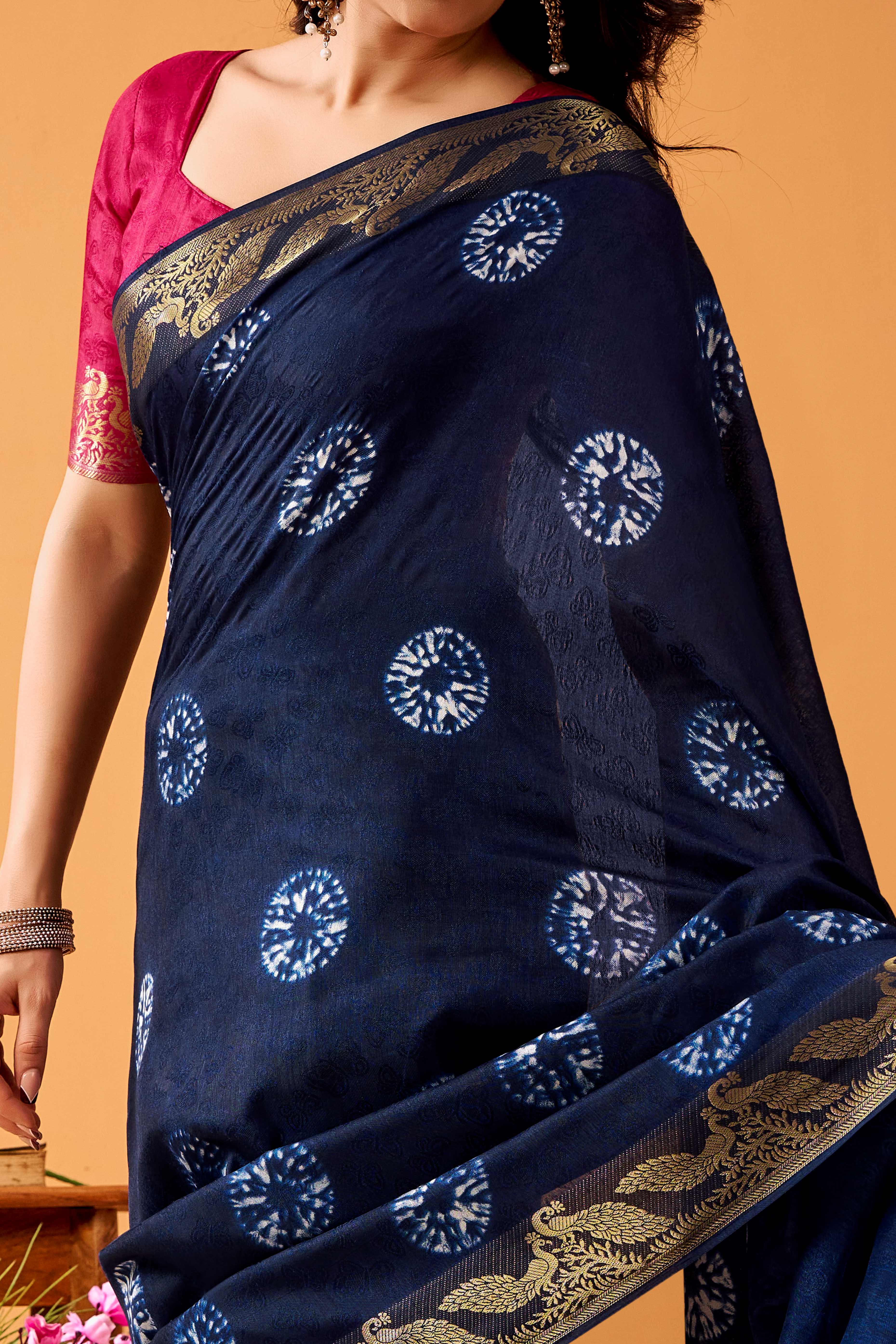 Luxurious Navy Blue Tussar Silk Saree Featuring Traditional Bandhani Print & Peacock Jacquard Border - Image 2
