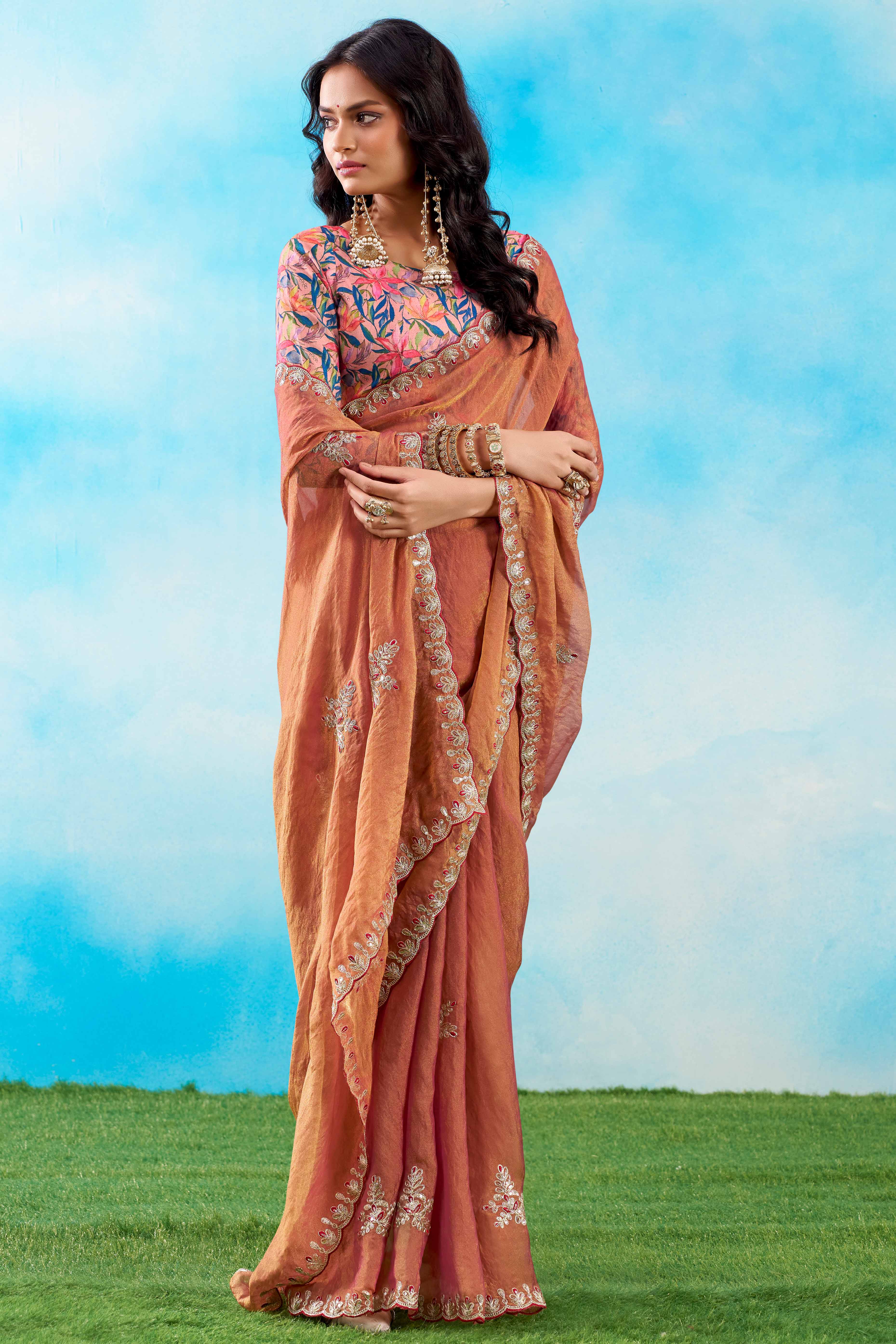 Luxurious Peach Chiffon Saree Showcasing Floral Sequins Embroidery In A Two Tone Finish - Image 3