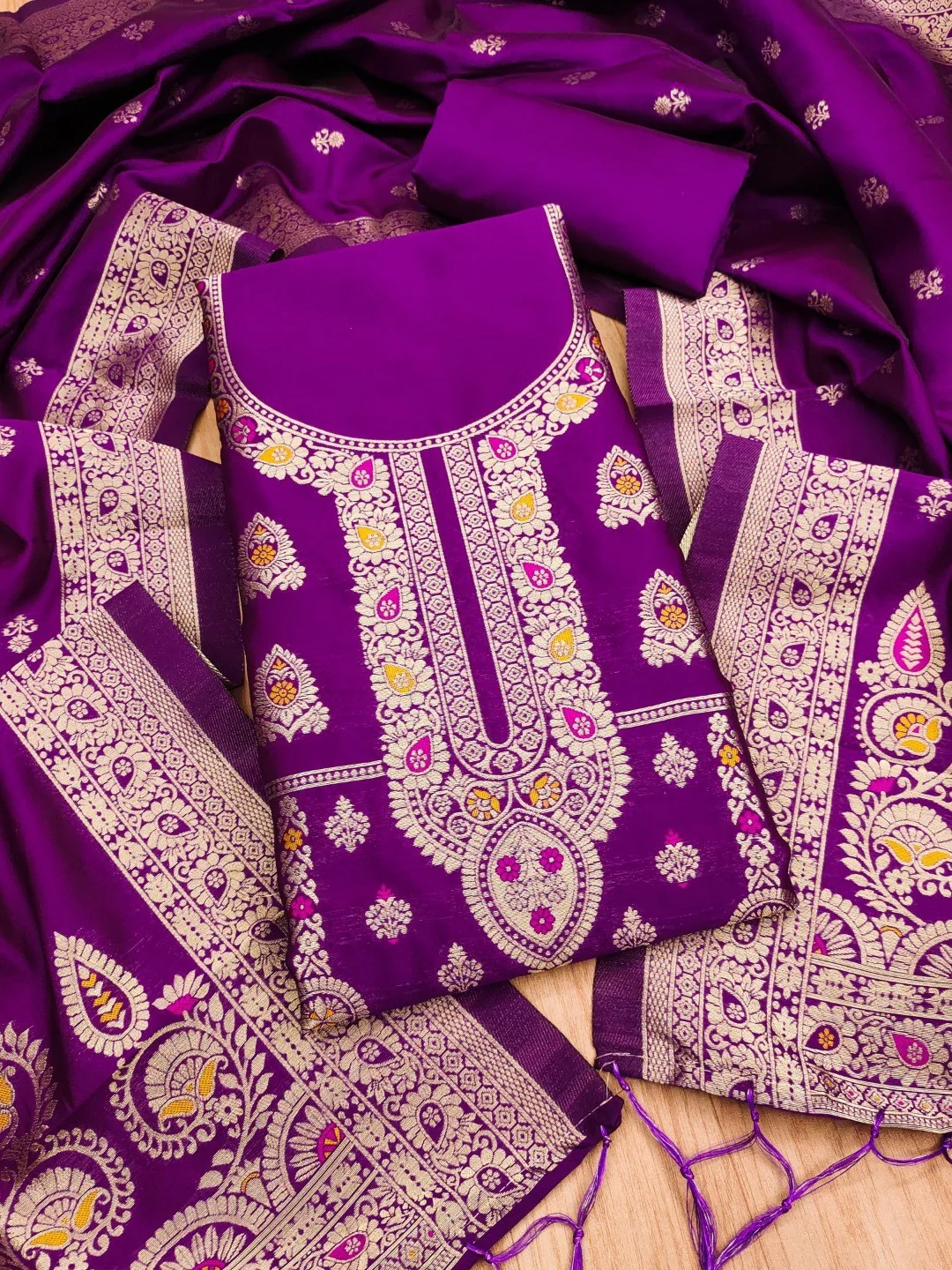 Luxurious Purple Banarasi Silk Dress Material Showcasing Rich Floral Zari Weaving Design - Image 4