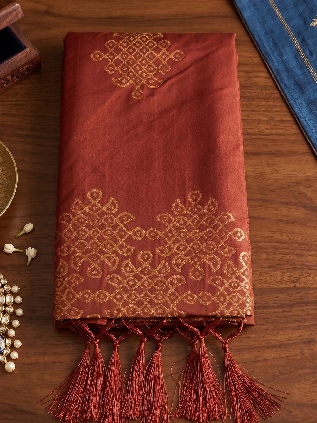 Luxurious Rust Silk Blend Saree Featuring Elegant Zari Weaving Work & Tassel Accents - Image 2
