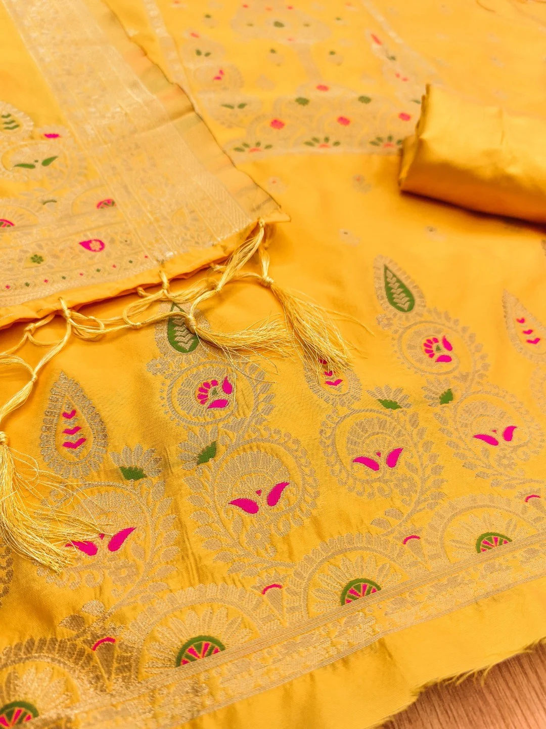 Luxurious Yellow Banarasi Silk Dress Material Showcasing Rich Floral Zari Weaving Design - Image 2