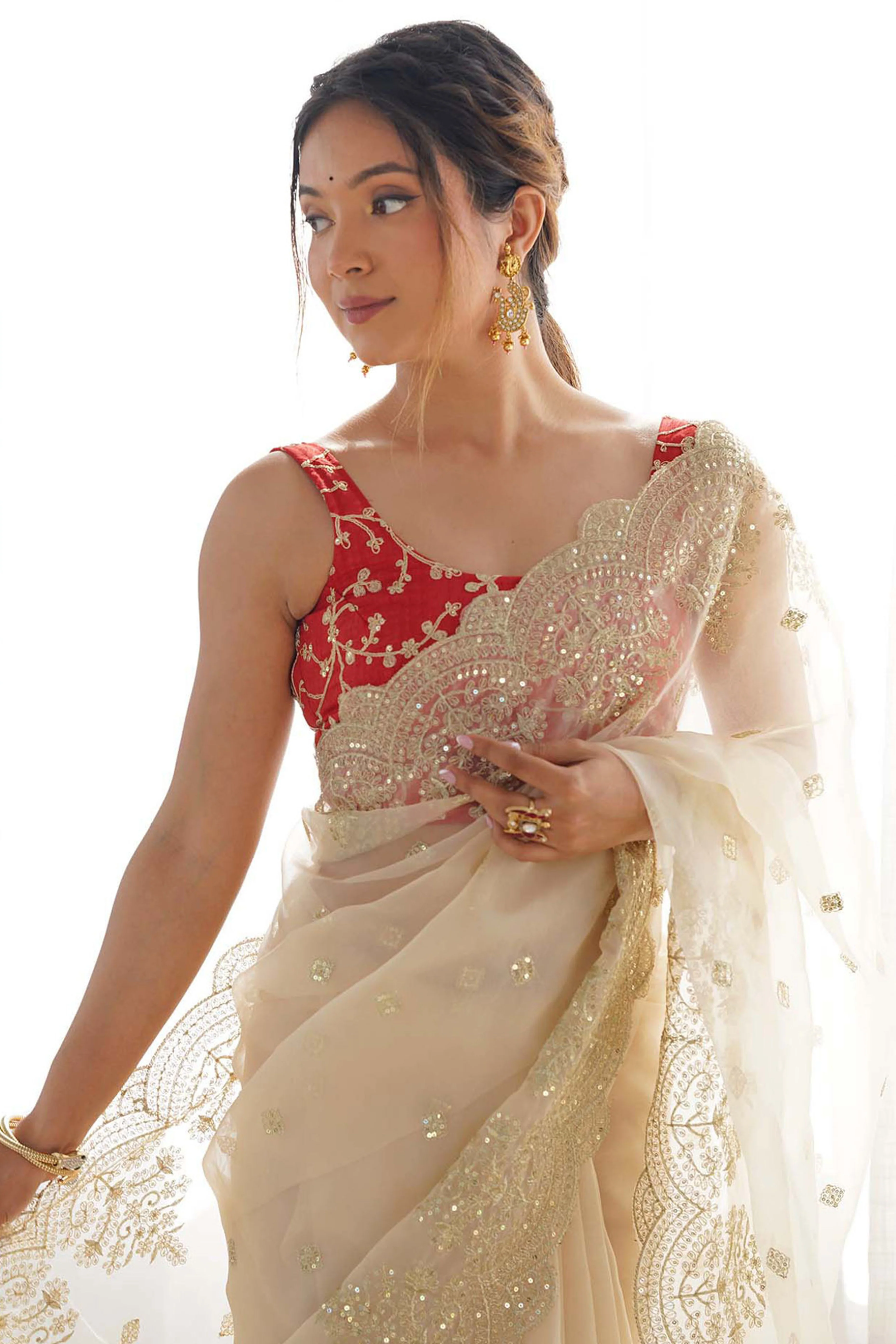 Luxury Cream Pure Organza Saree with Sequins Work for Festive Celebrations - Image 5