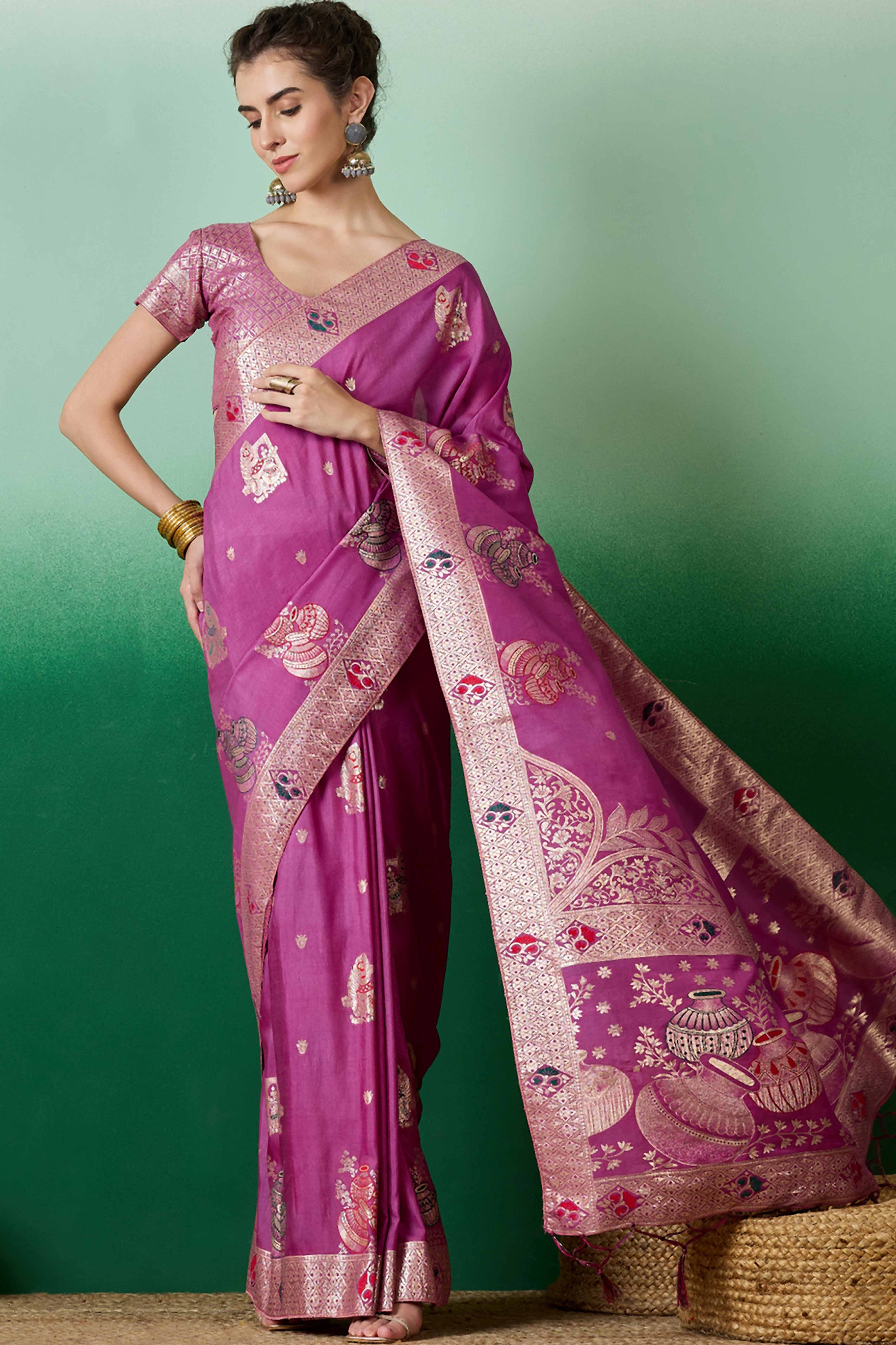 Magenta Cotton Blend Saree Adorned With Floral Zari Weaving & Soft Tassel Accents - Image 3
