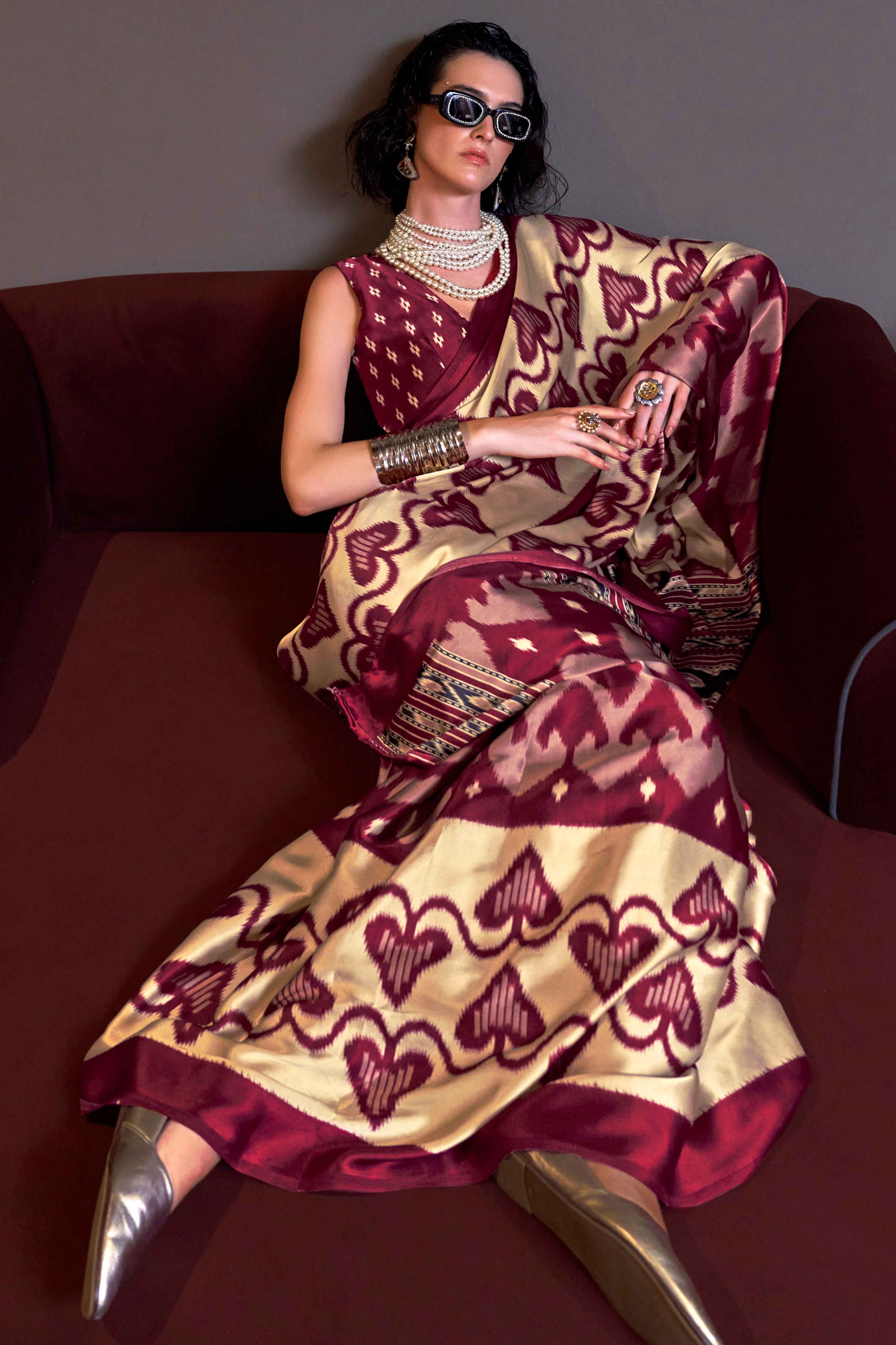 Magenta & Cream Patola Printed Satin Crepe Saree - Image 3