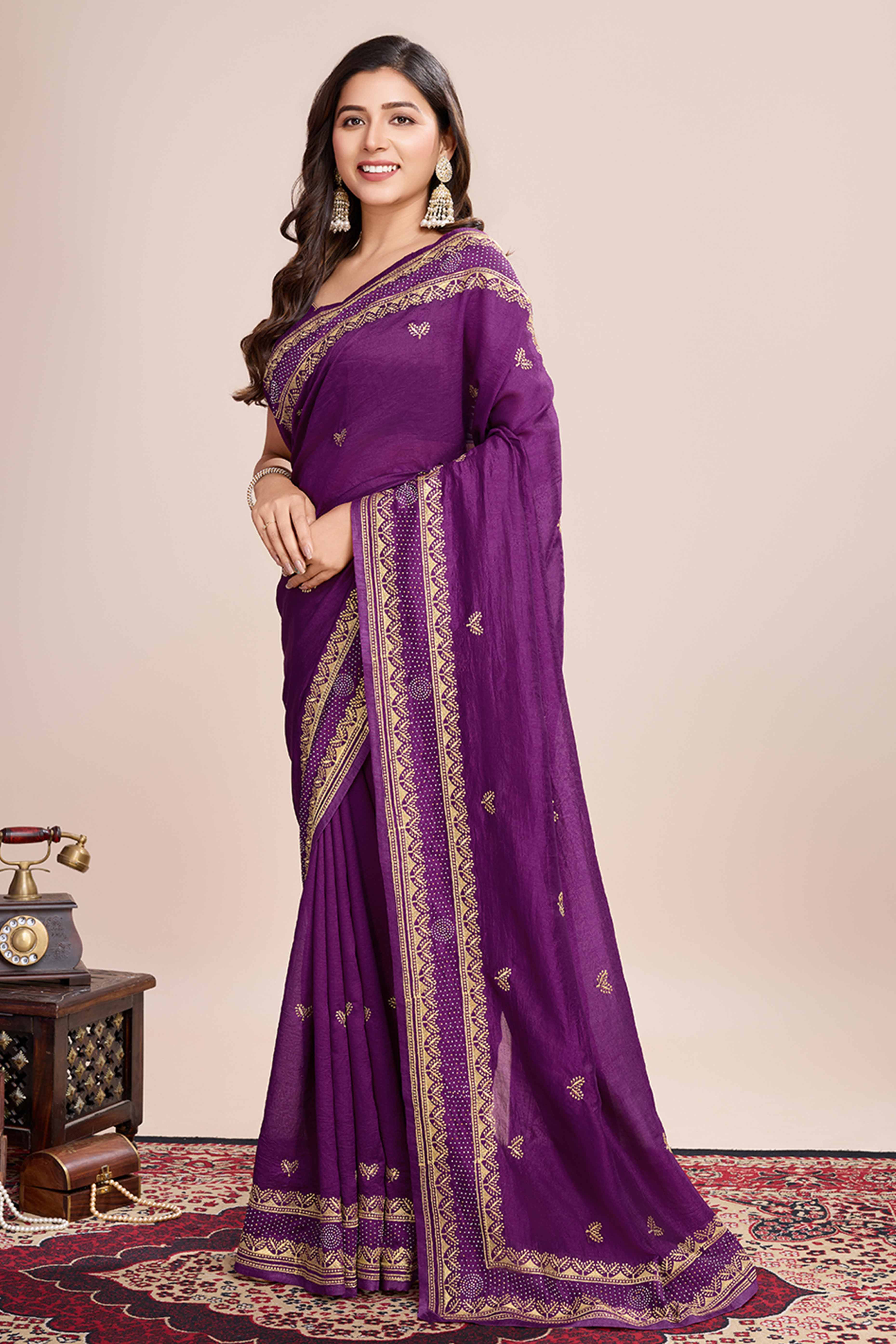 Magenta Floral Embroidered Vichitra Silk Saree - Image 3