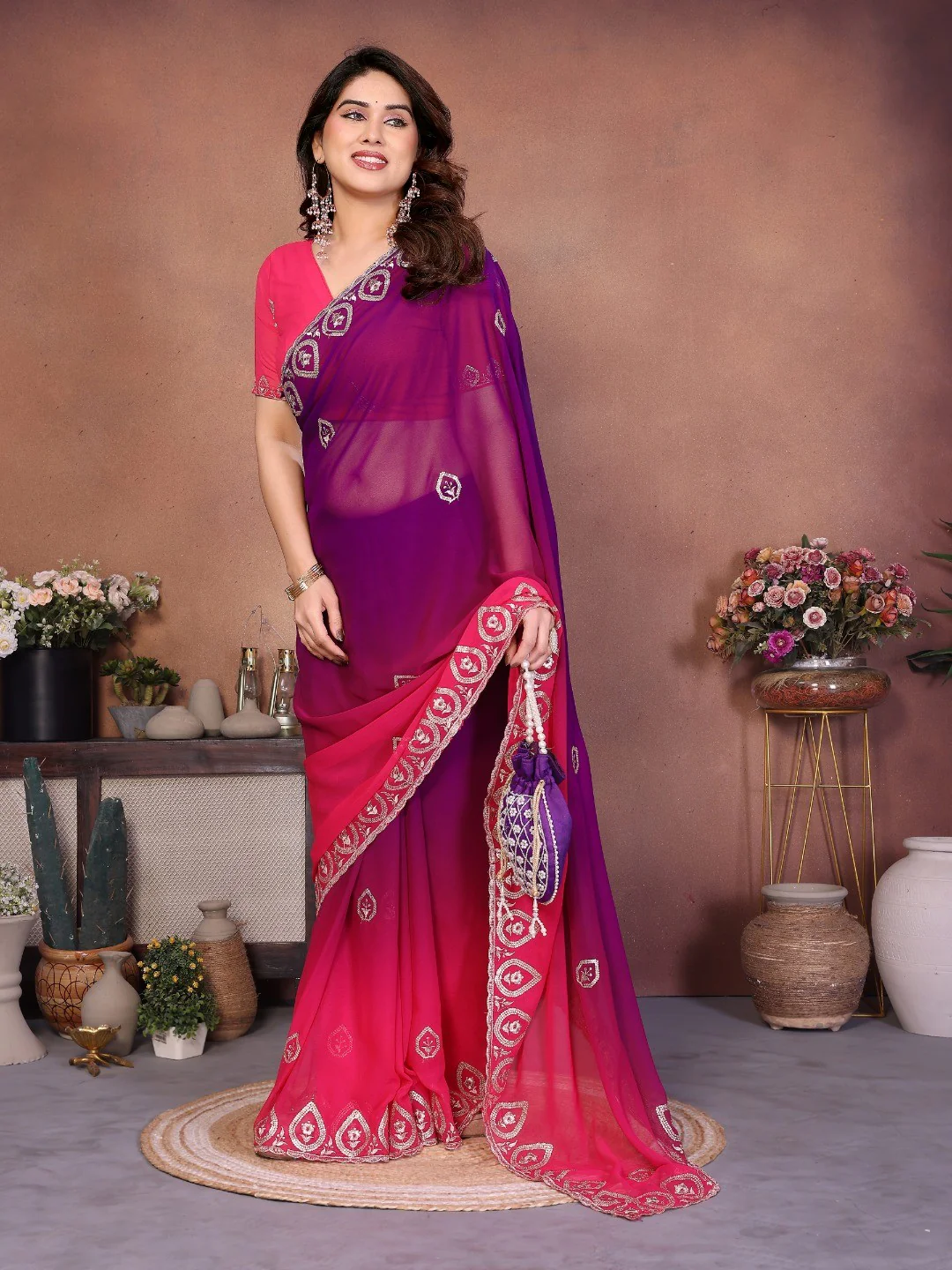 Magenta Georgette Party Wear Saree with Designer Embroidered Border - Image 4