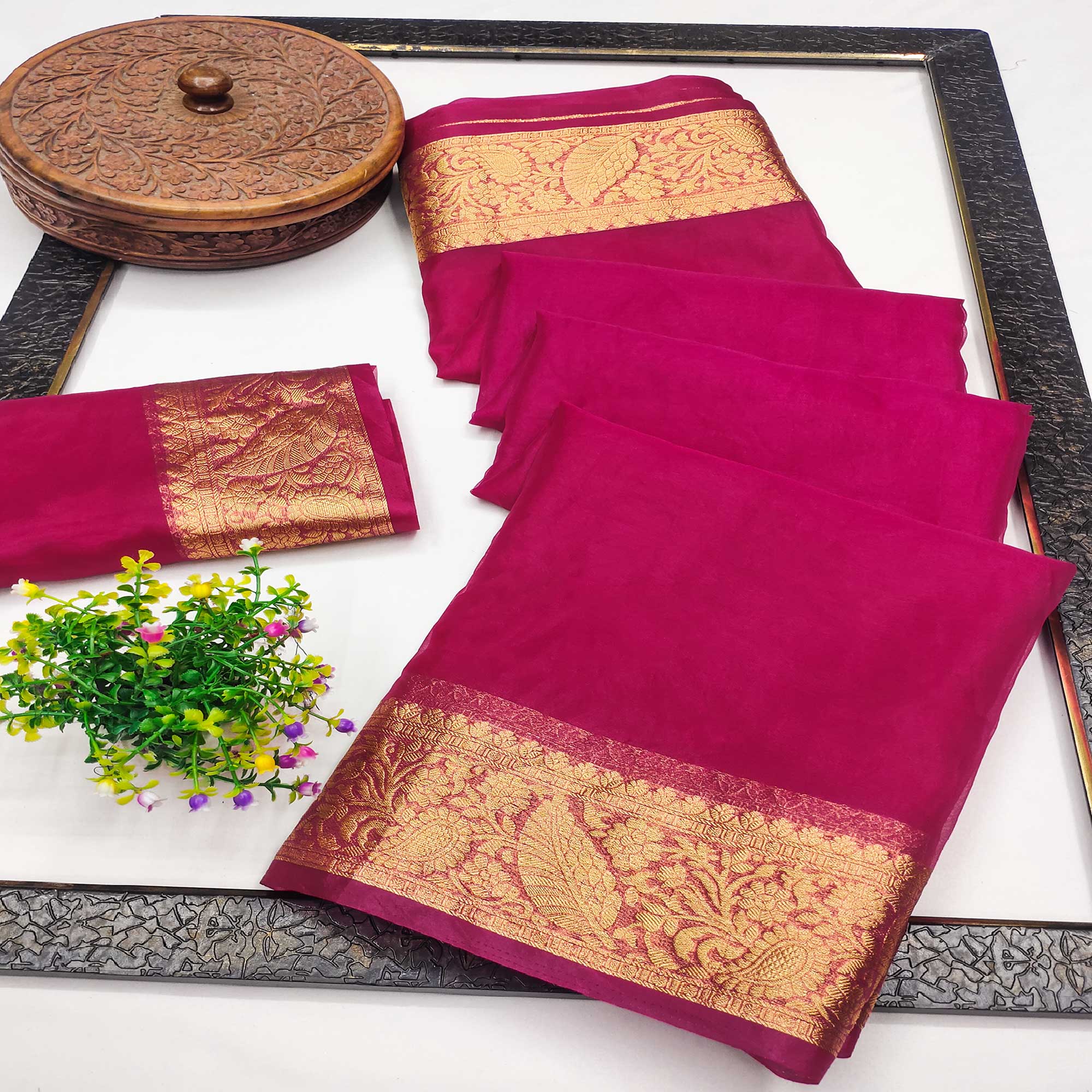 Magenta Solid Organza Saree With Zari Border - Image 2