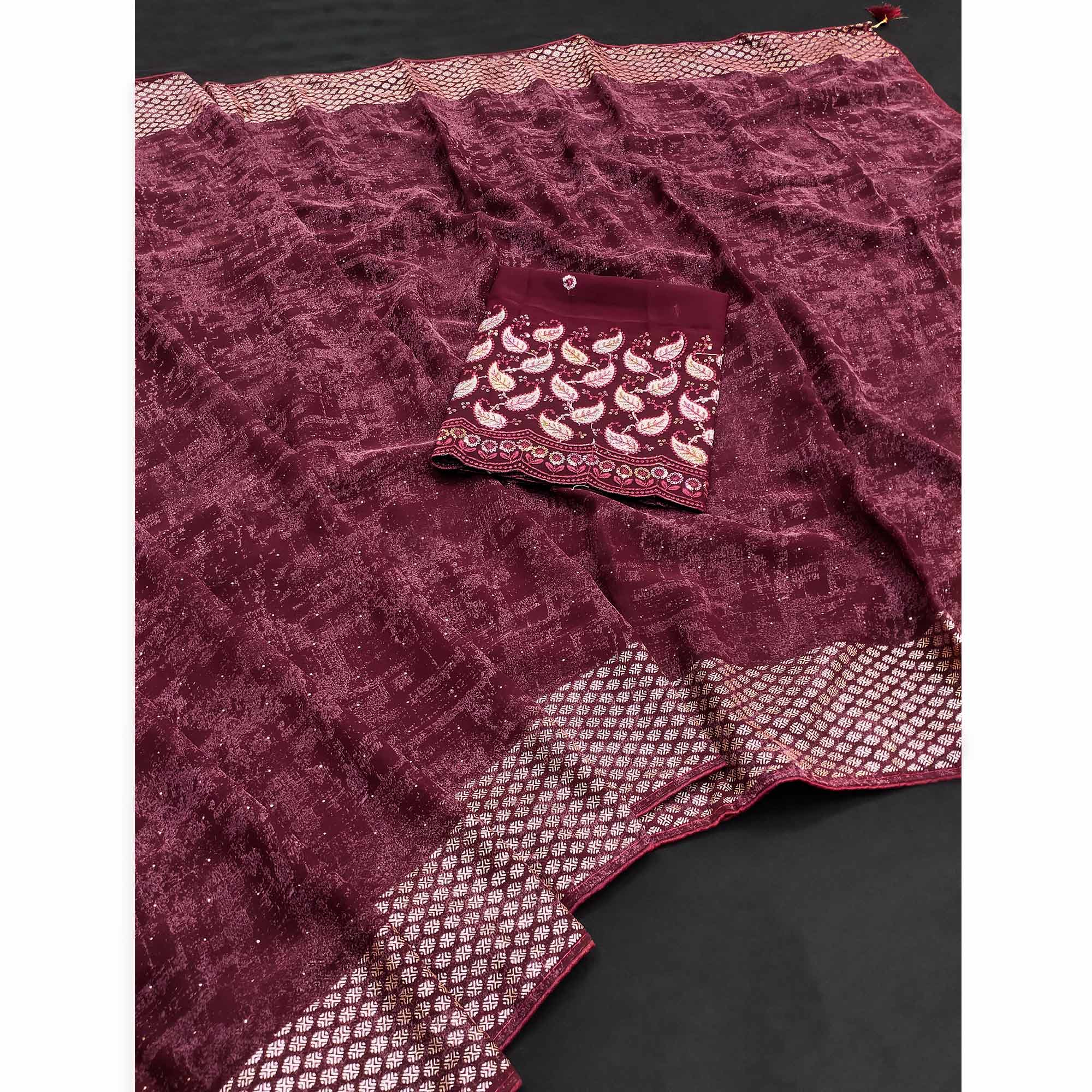 Maroon Abstract Printed Georgette Saree - Image 3