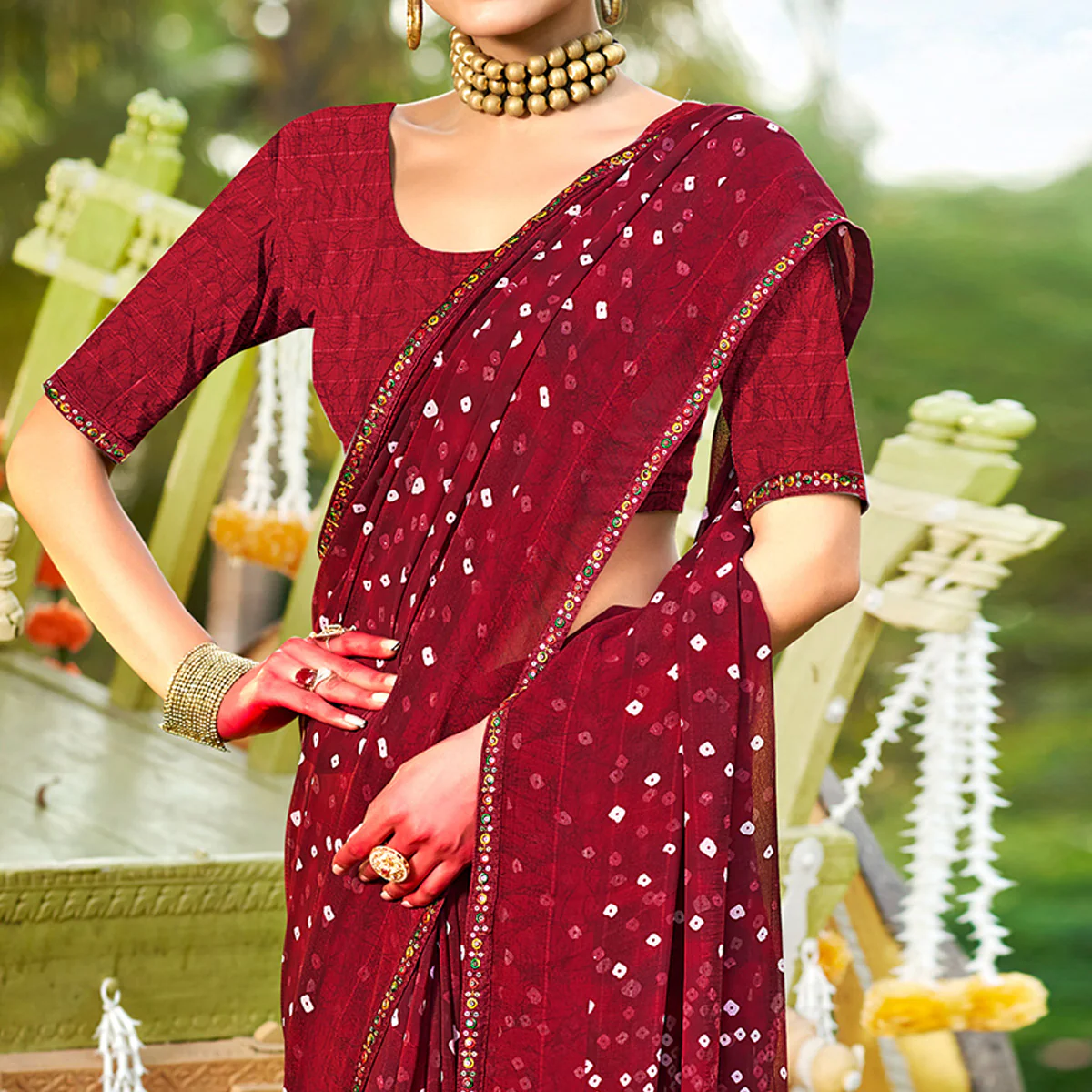 Maroon Bandhani Printed Georgette Saree - Image 2