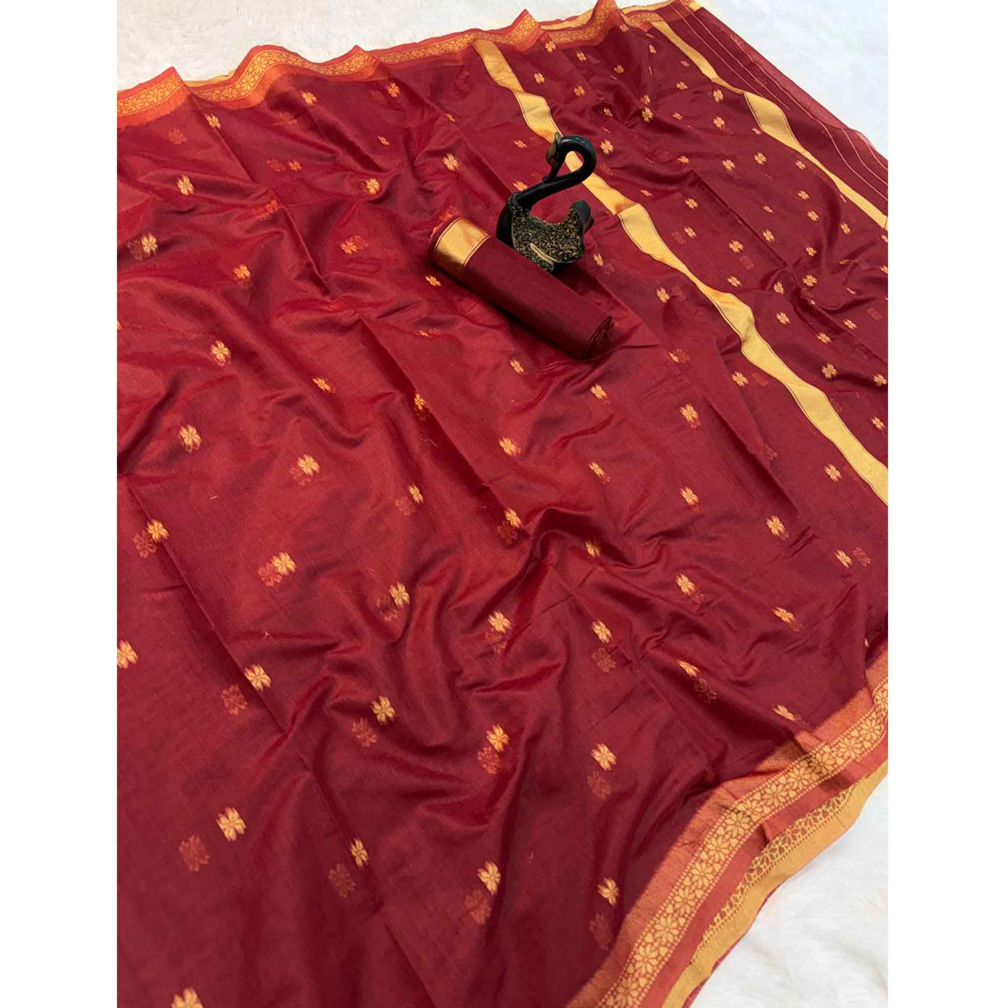 Maroon Classic Linen Cotton Saree Enhanced with Fine Zari Butti Weaving Detailing - Image 4
