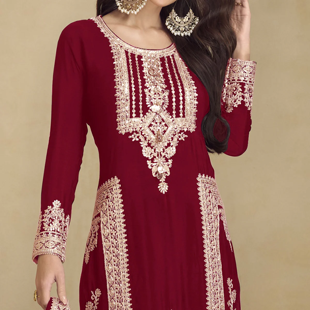 Maroon Floral Sequins Embroidered Georgette Semi Stitched Salwar Suit - Image 3